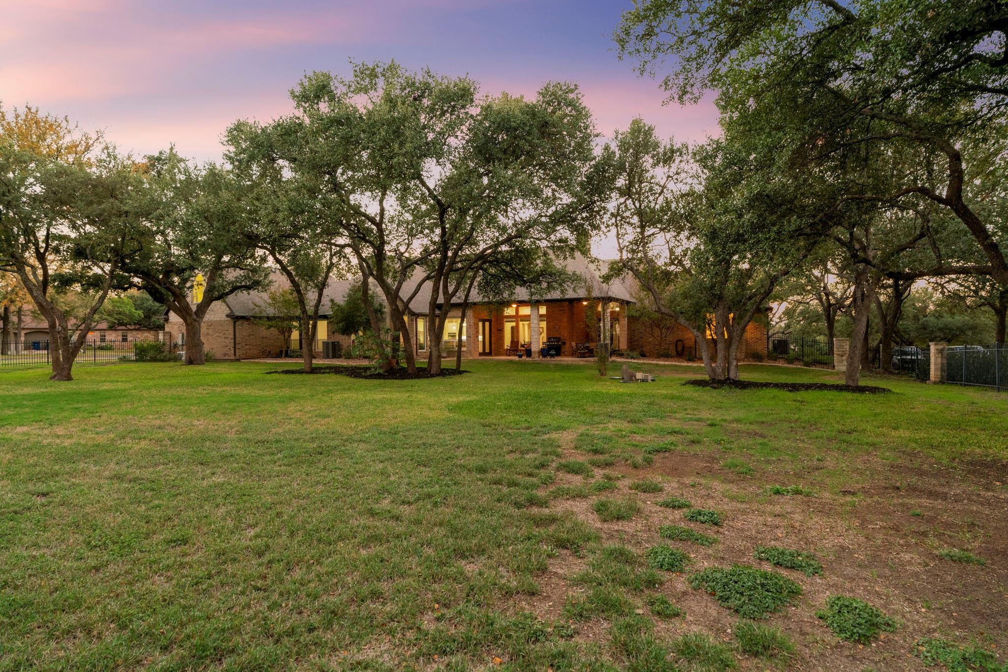 209 Goldridge Dr, Georgetown, TX 78633