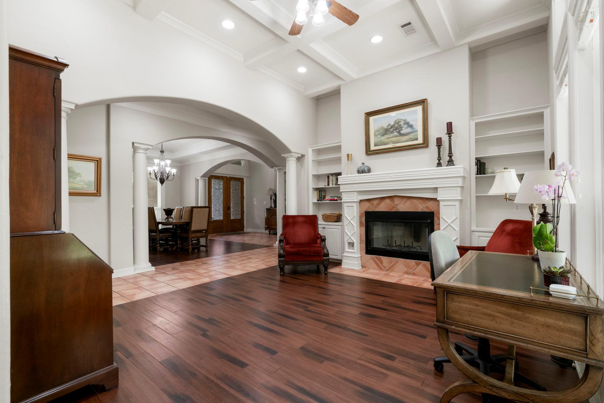 209 Goldridge Dr, Georgetown, TX 78633