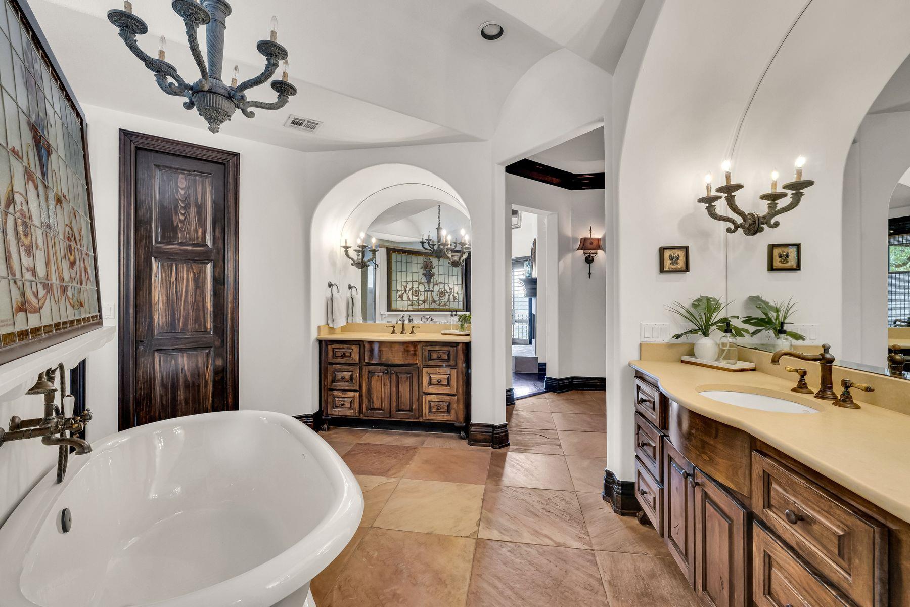 1710 Mount Larson Rd, Austin, TX 78746