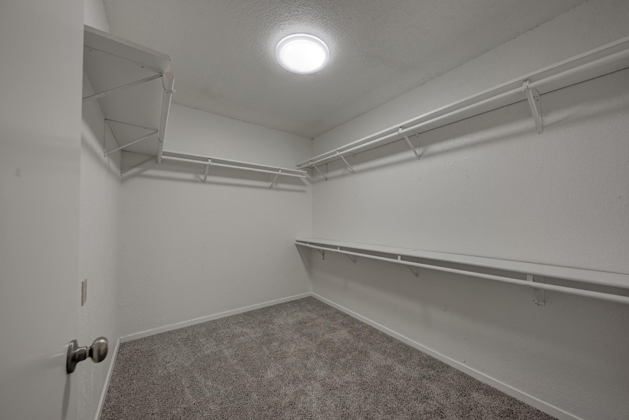 3206 BARNSLEY Dr, Austin, TX 78745