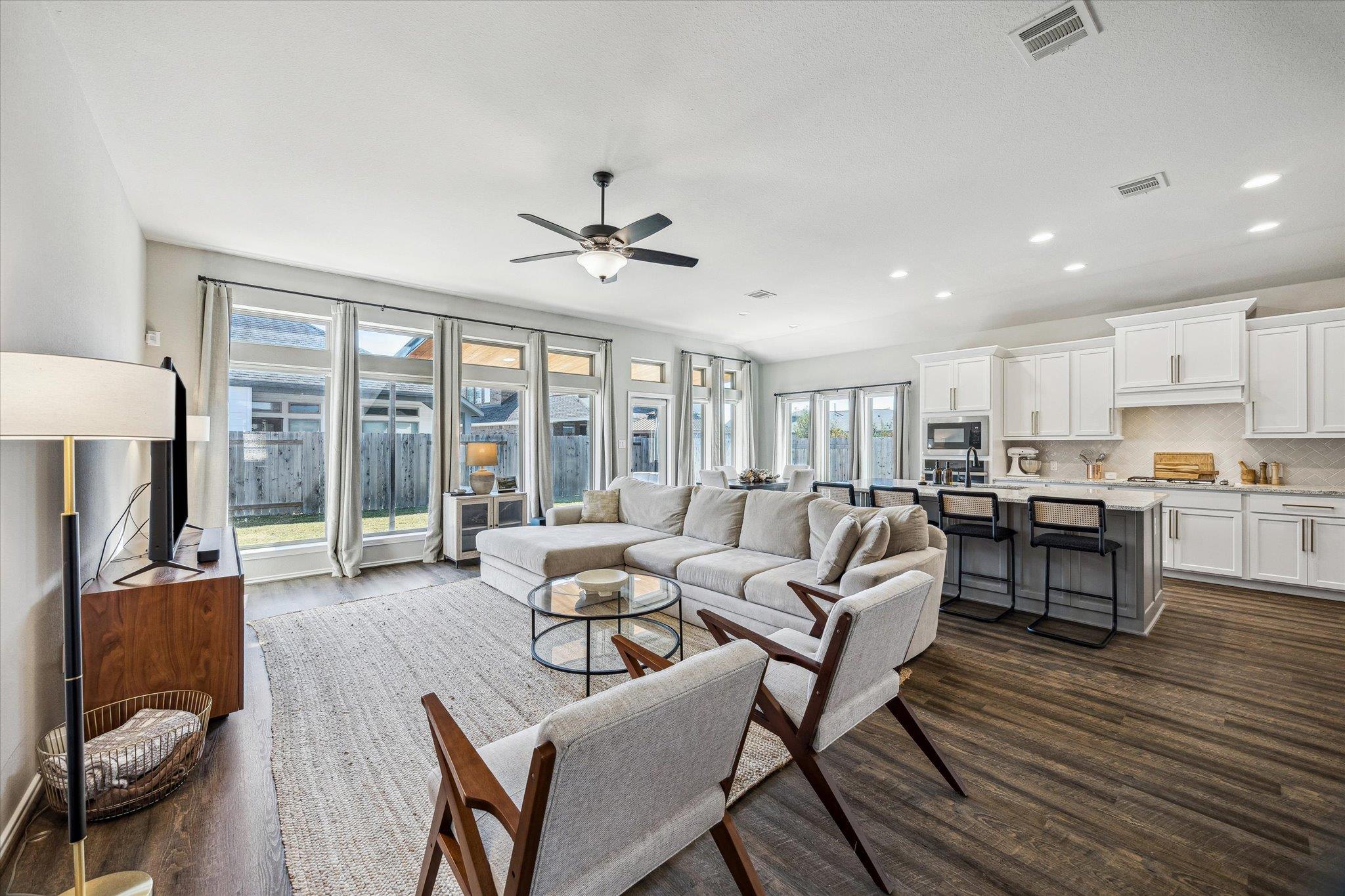 16709 Christina Garza Dr, Manor, TX 78653