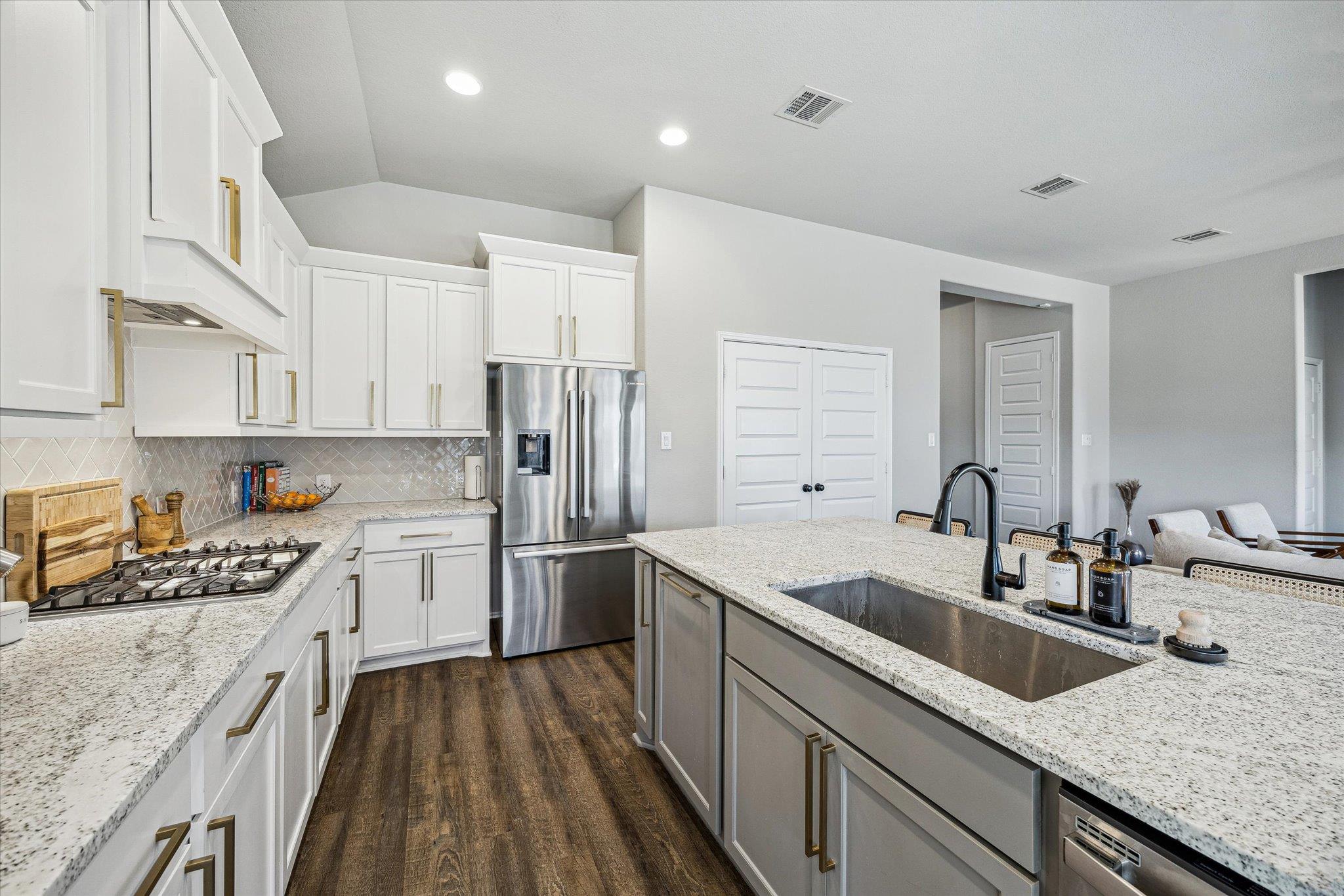 16709 Christina Garza Dr, Manor, TX 78653