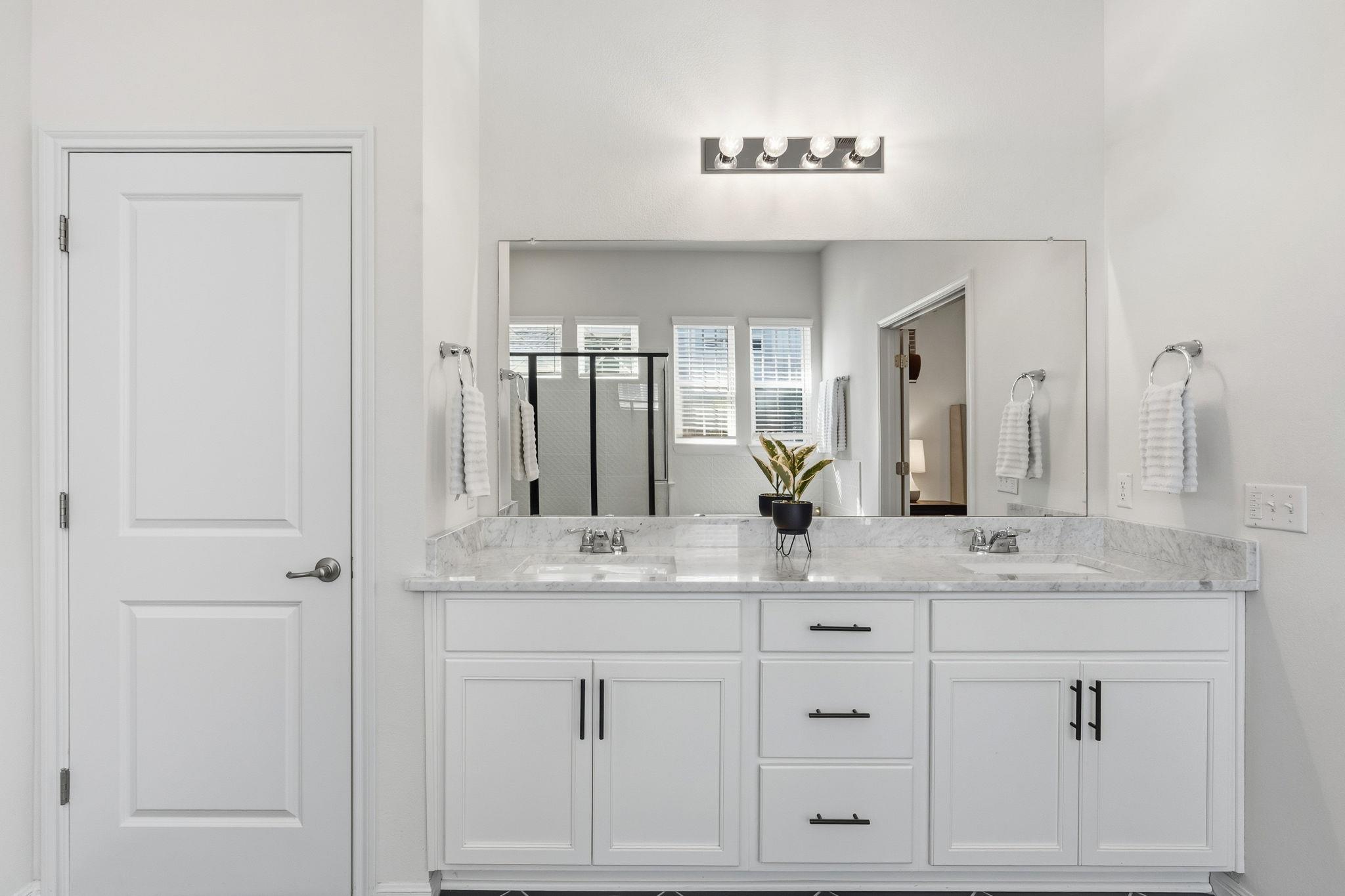 8704 Apogee Blvd, Austin, TX 78744