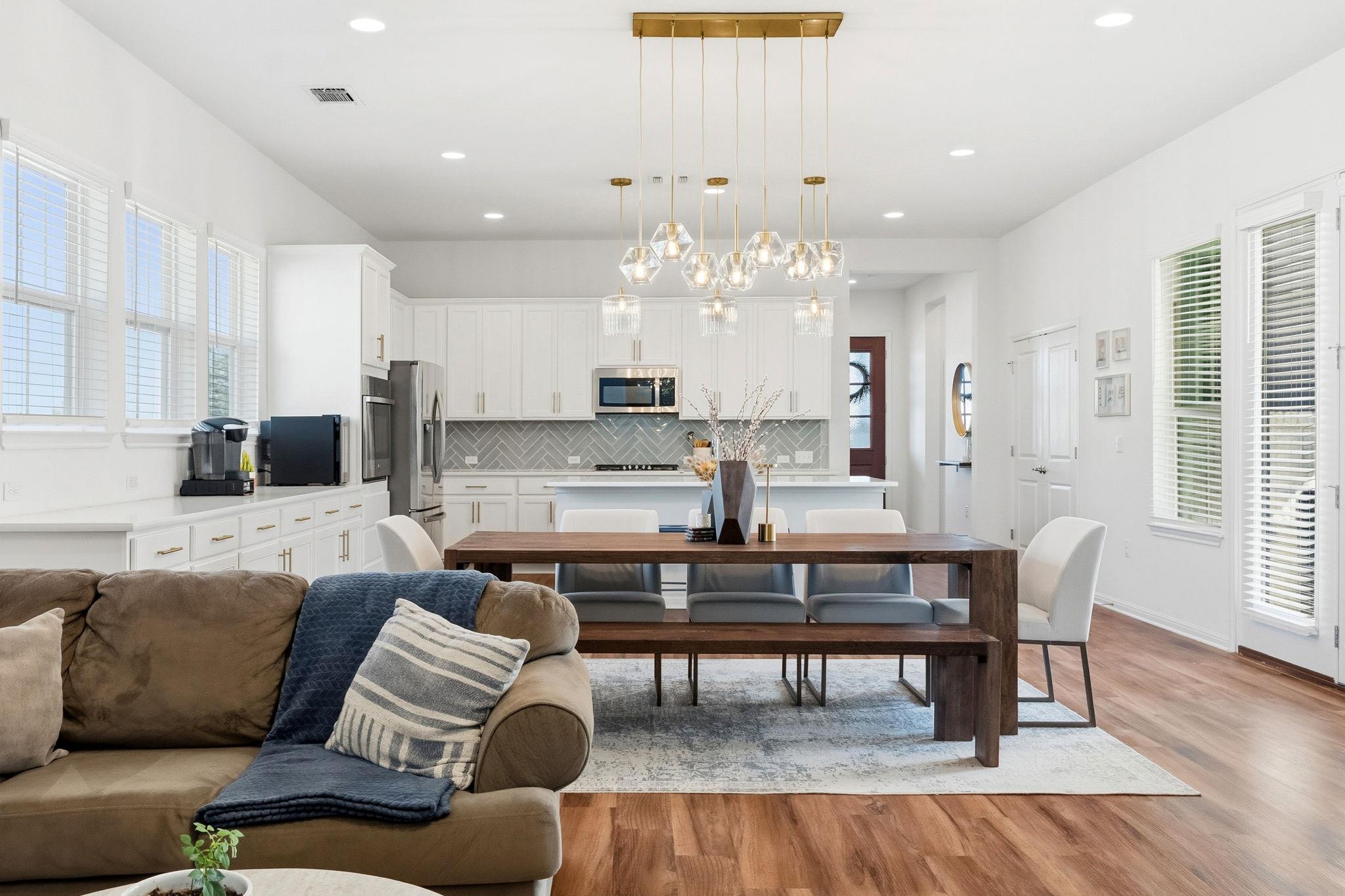 8704 Apogee Blvd, Austin, TX 78744