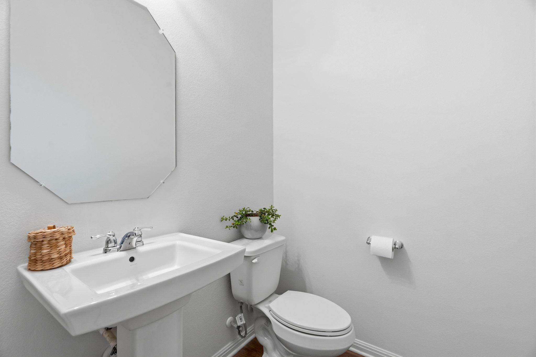 8704 Apogee Blvd, Austin, TX 78744