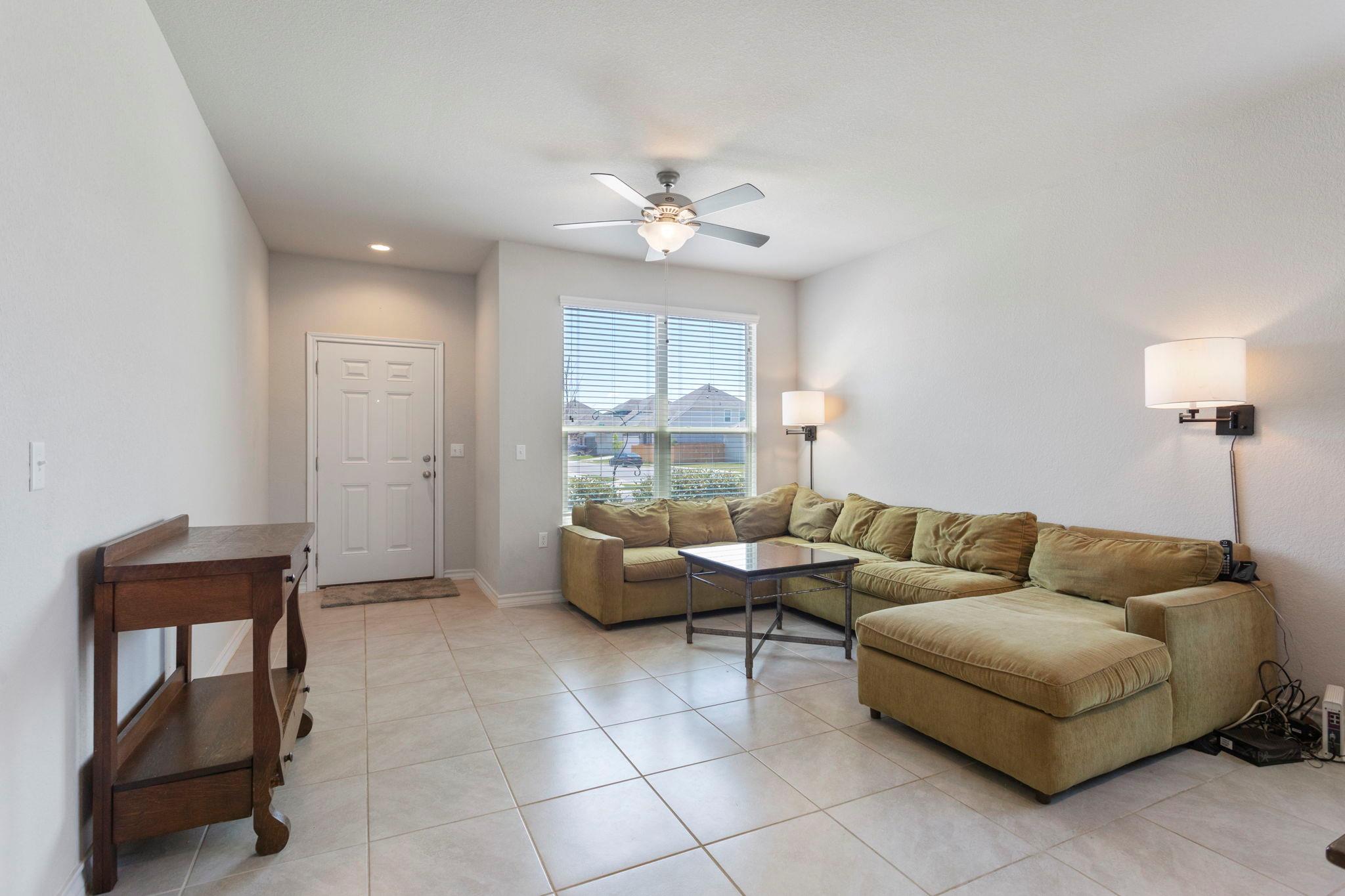 1912 Los Olivios Way, Austin, TX 78725