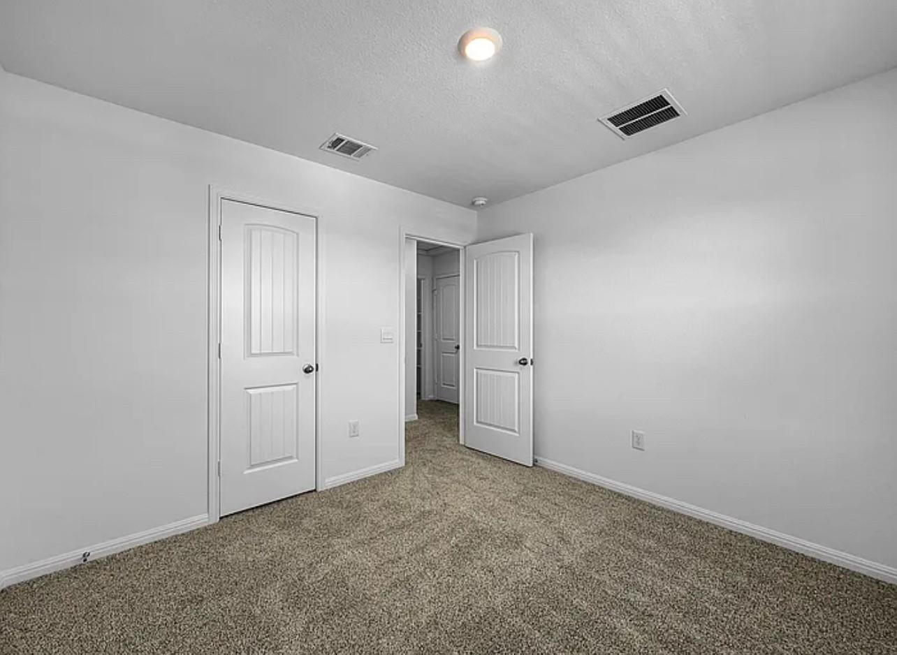 1941 Crowned Eagle Pass, Leander, TX 78641