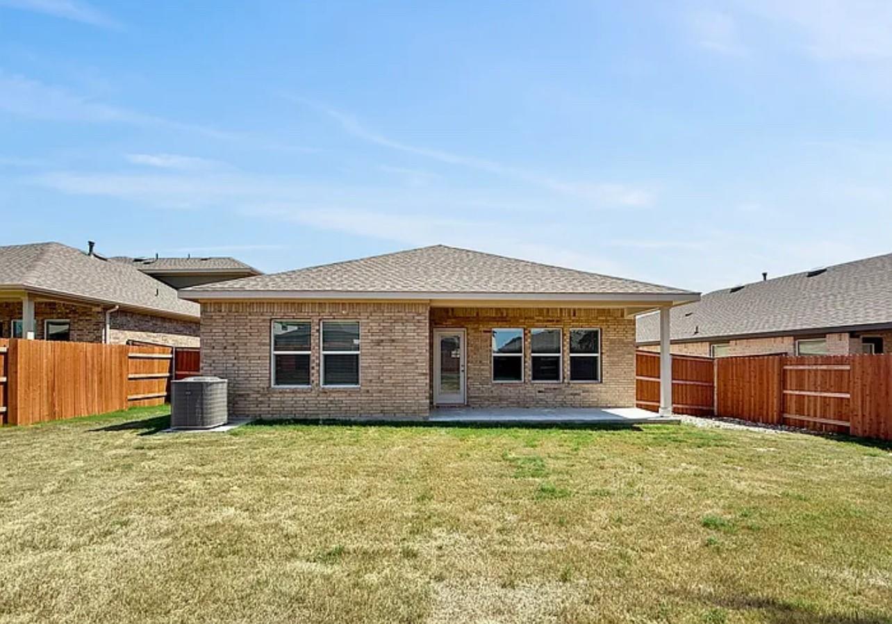 1941 Crowned Eagle Pass, Leander, TX 78641