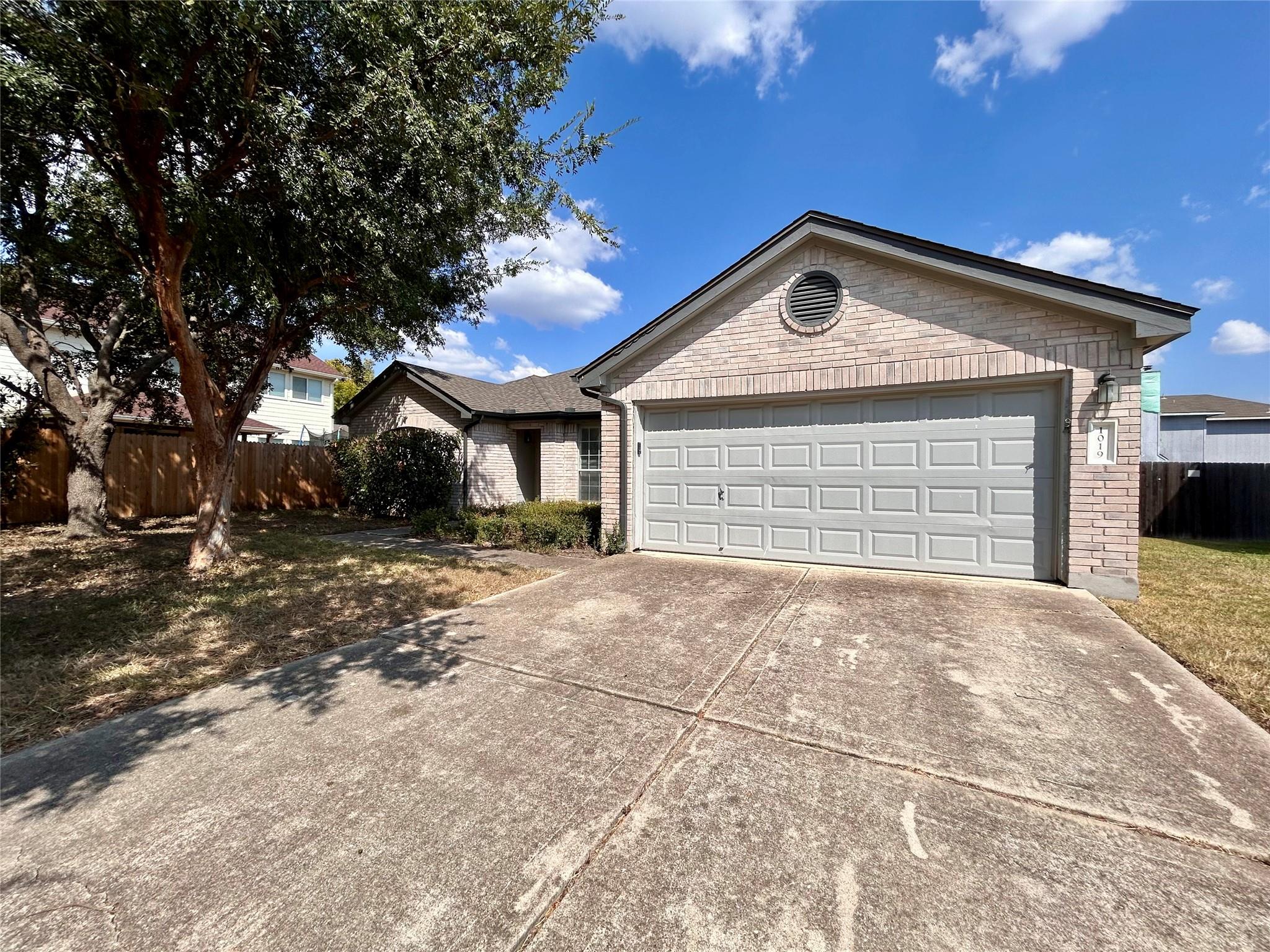 1019 Terra St, Round Rock, TX 78665