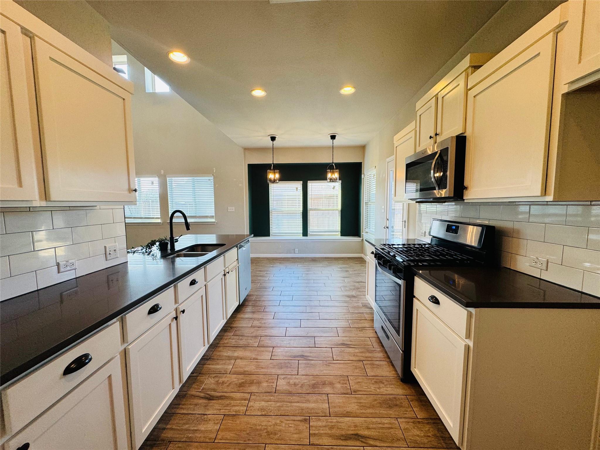 718 Nautical Loop, Kyle, TX 78640