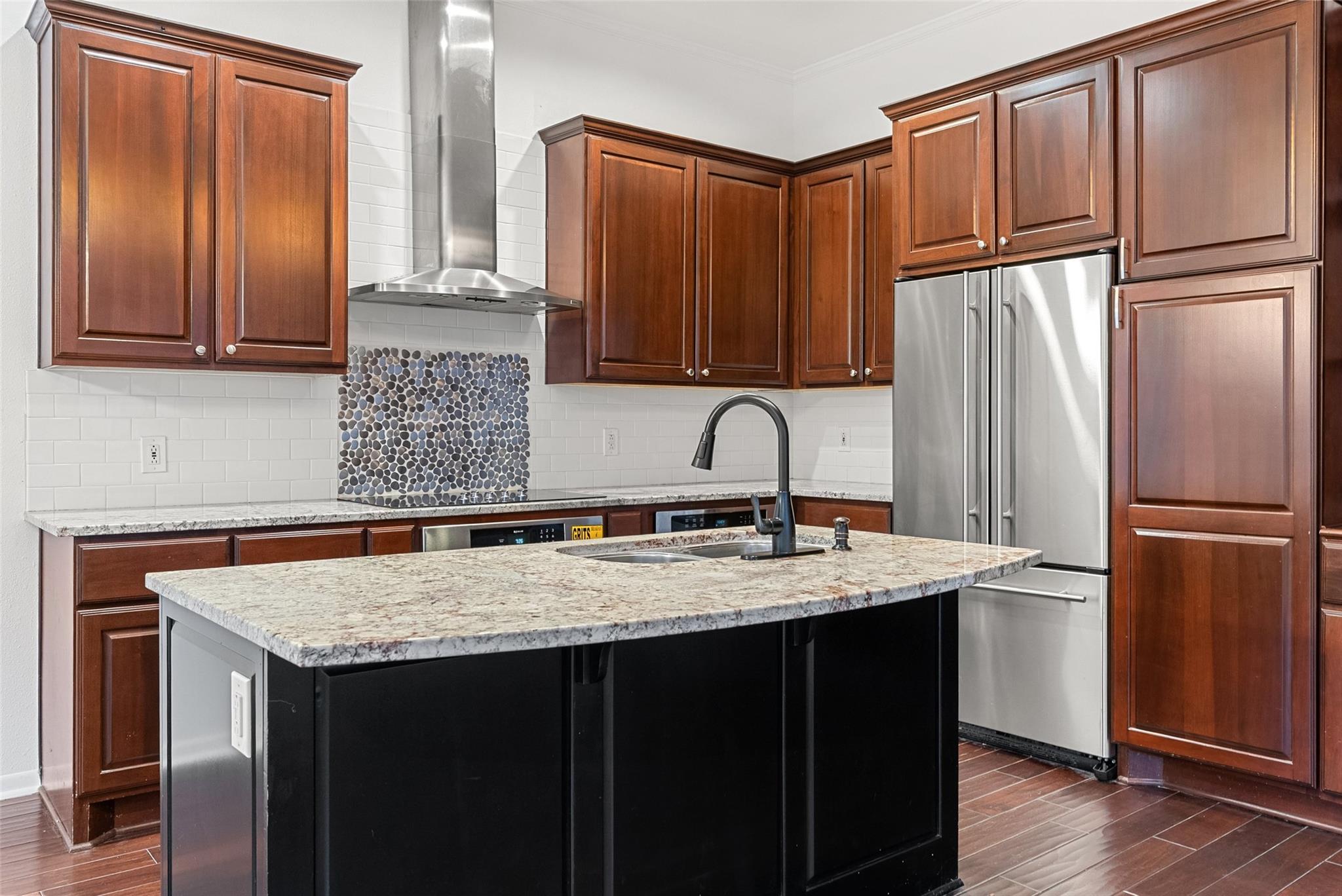 735 Patterson Ave, Austin, TX 78703