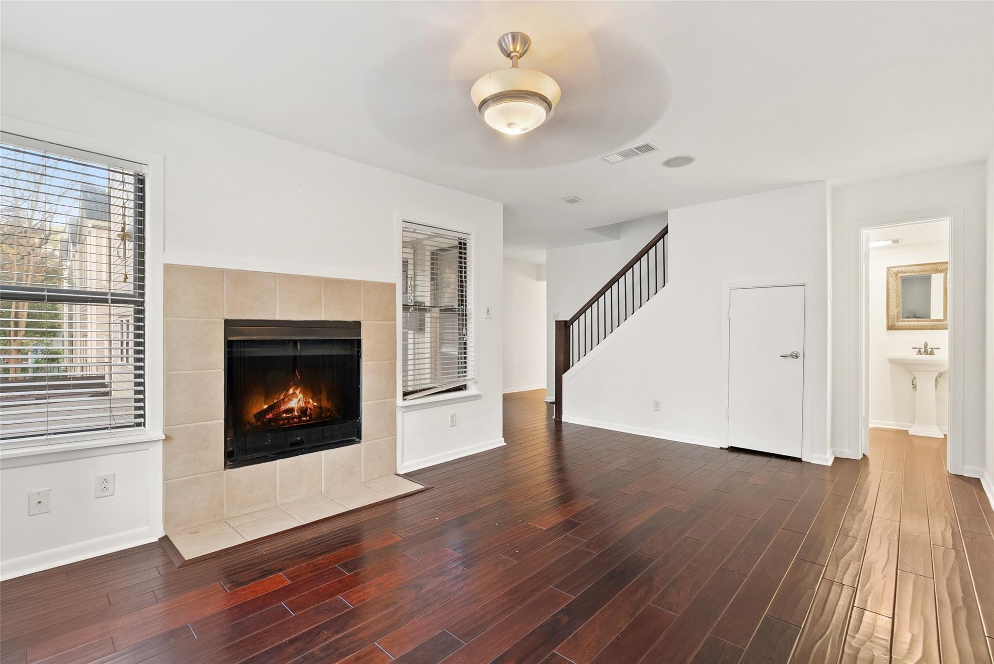 735 Patterson Ave, Austin, TX 78703