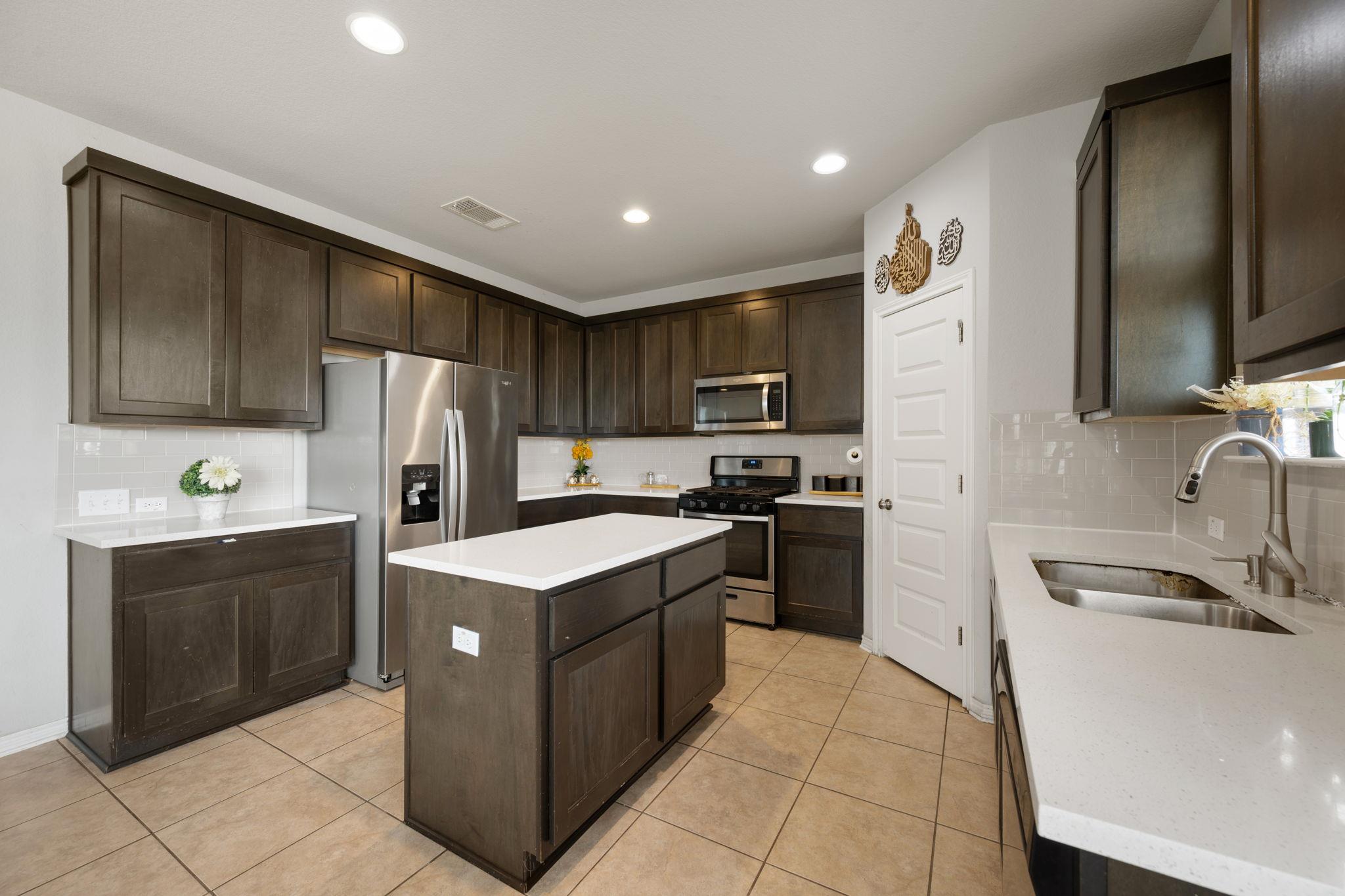 1306 Hazleton Cv, Austin, TX 78753