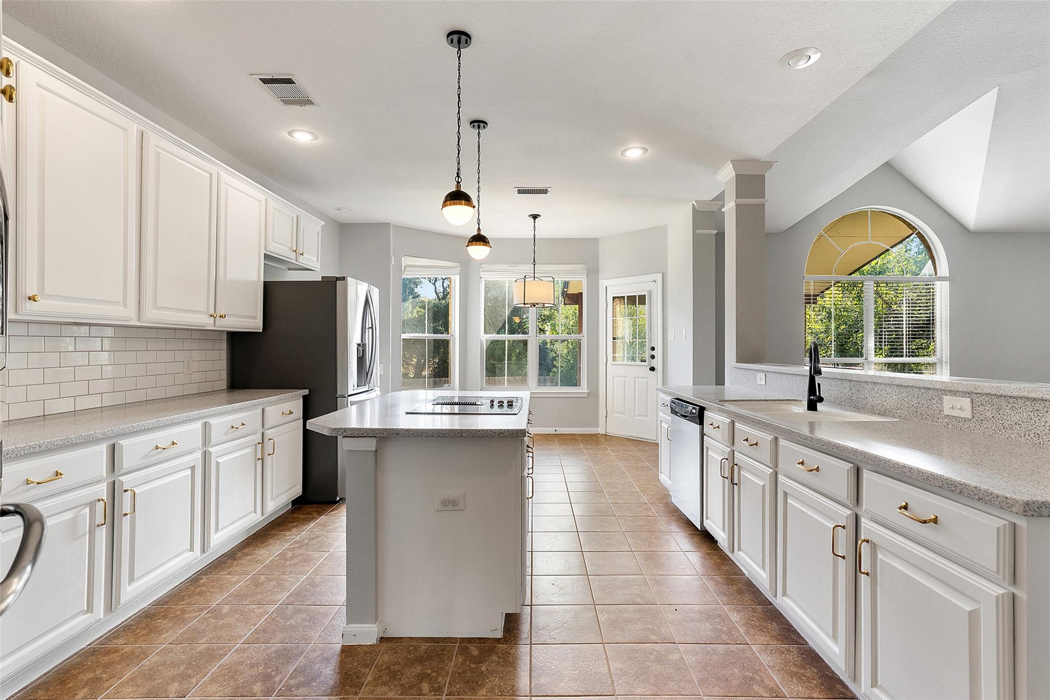 18017 Rosebud Pl, Round Rock, TX 78681