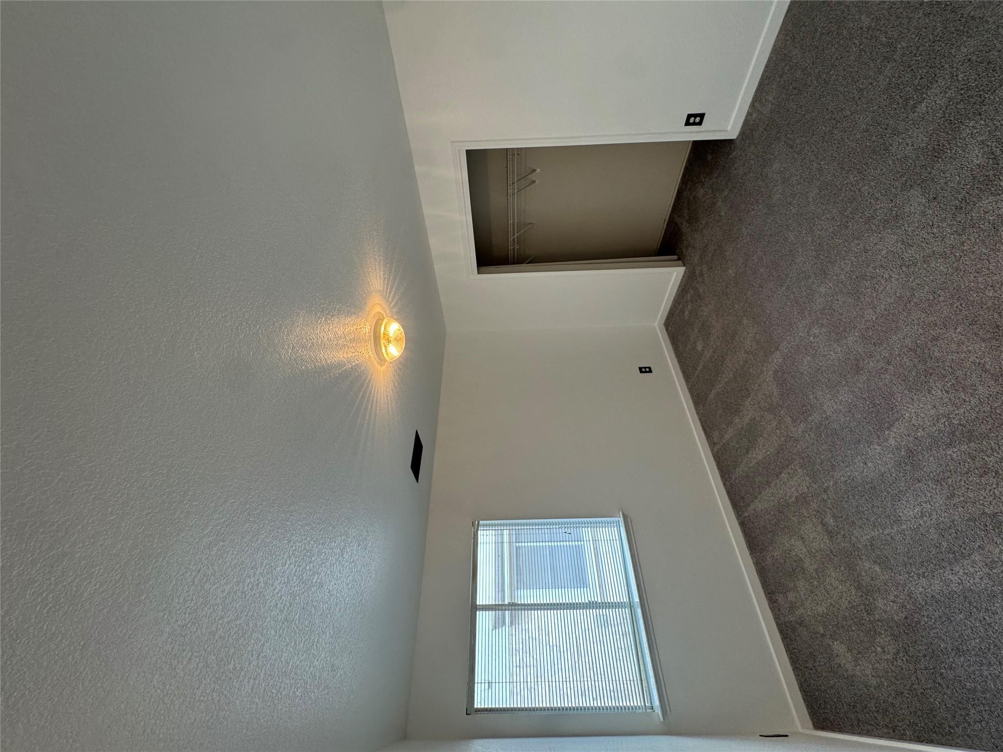 2802 Greenlee Dr, Leander, TX 78641