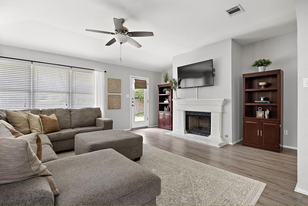 1202 Highland Dr, Cedar Park, TX 78613