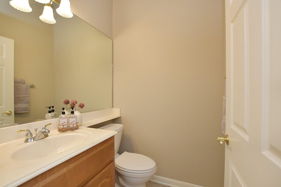 108 High Trail Dr, Georgetown, TX 78633