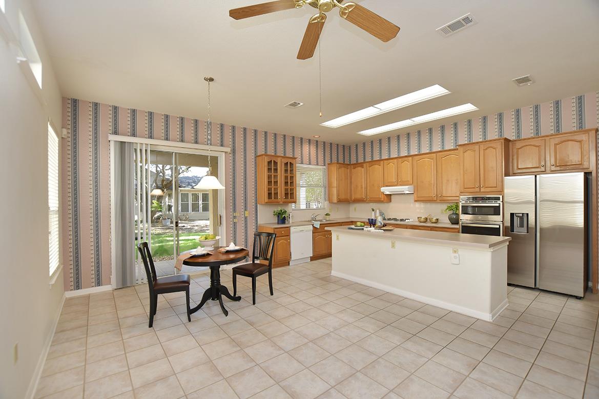 108 High Trail Dr, Georgetown, TX 78633