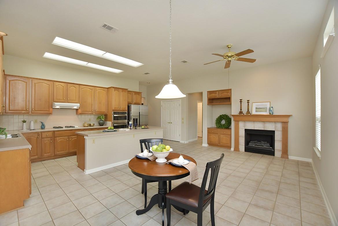 108 High Trail Dr, Georgetown, TX 78633