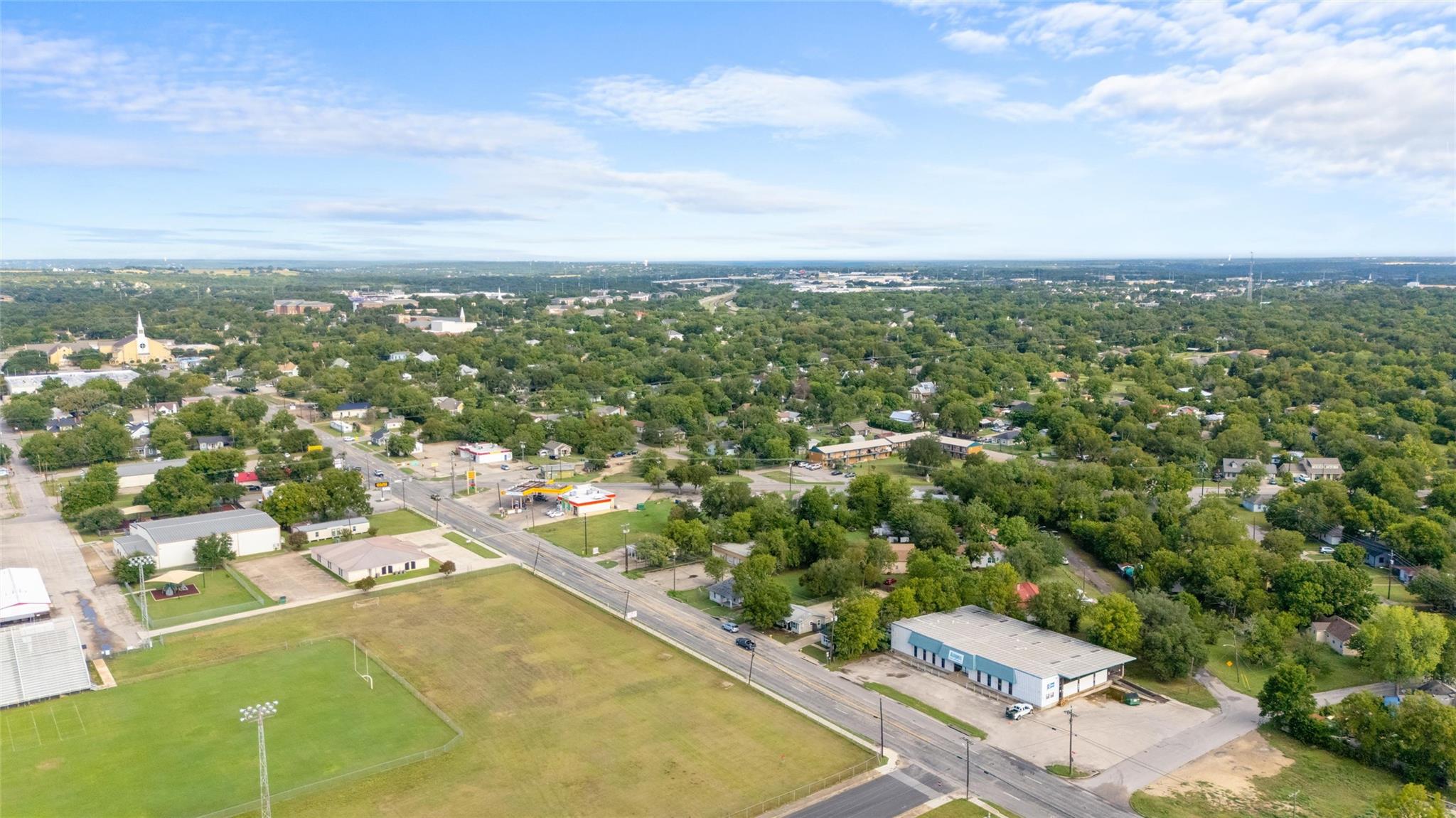 622 E 6th Ave, Belton, TX 76513