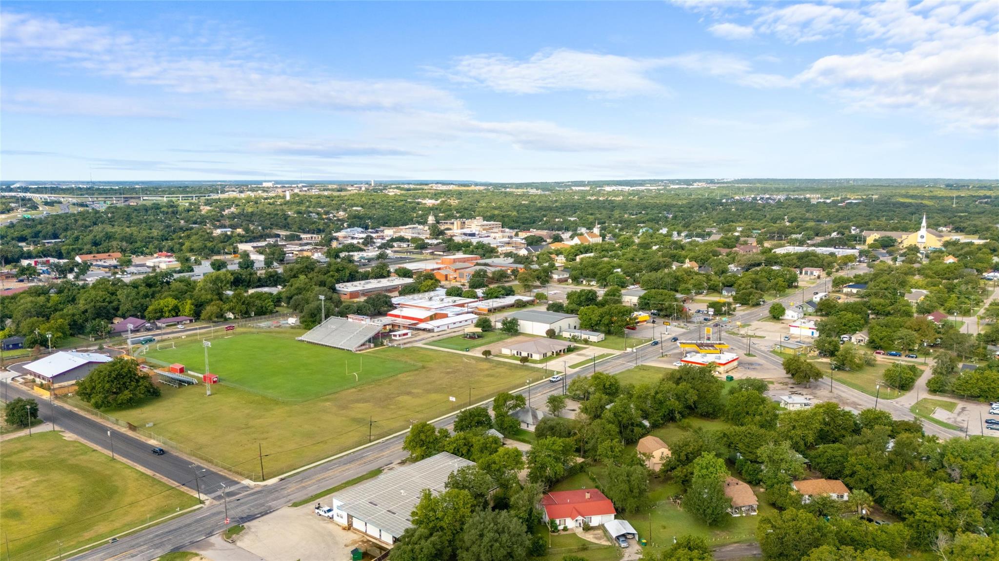 622 E 6th Ave, Belton, TX 76513