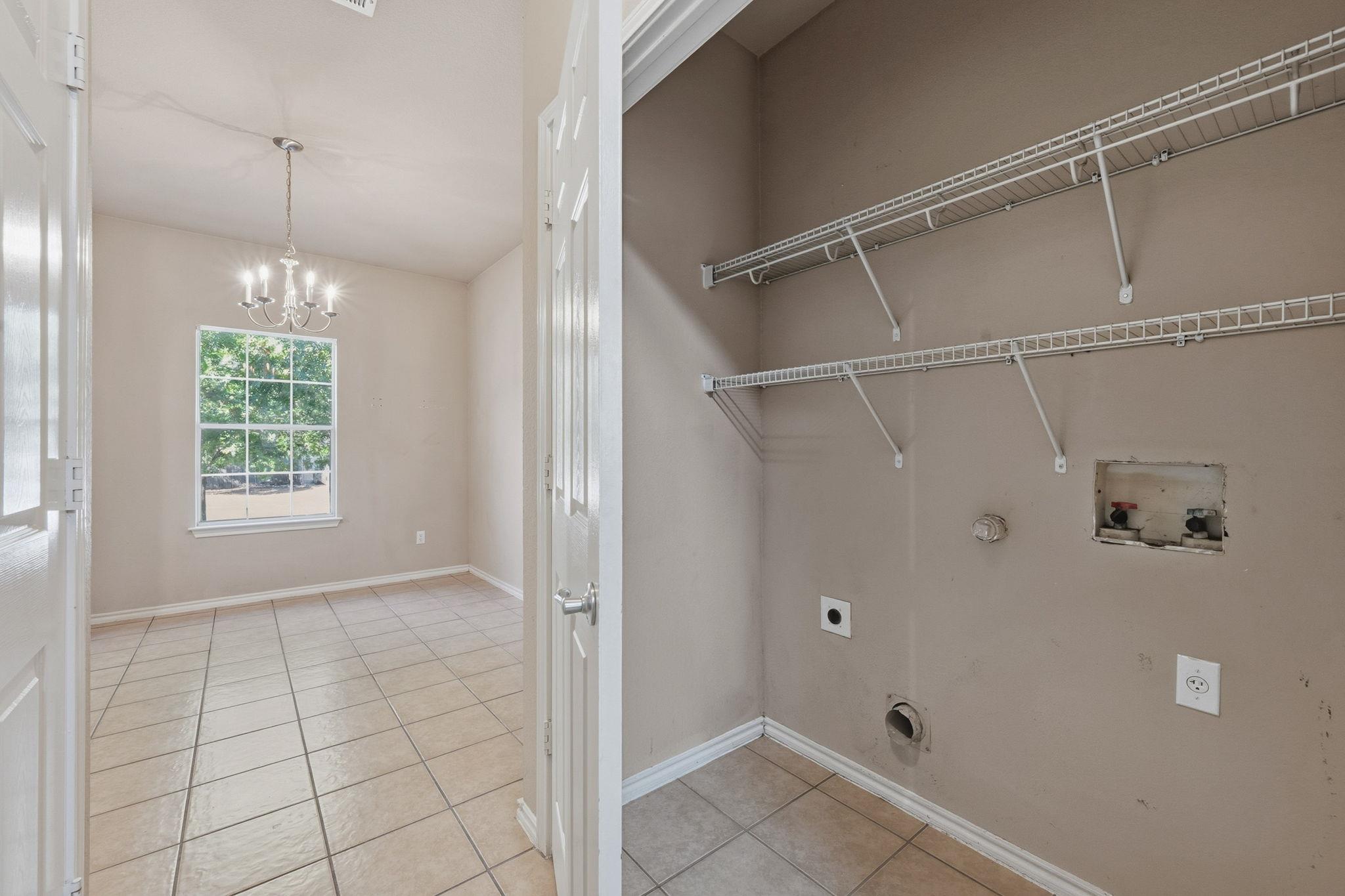 144 Dark Horse Ln, Buda, TX 78610