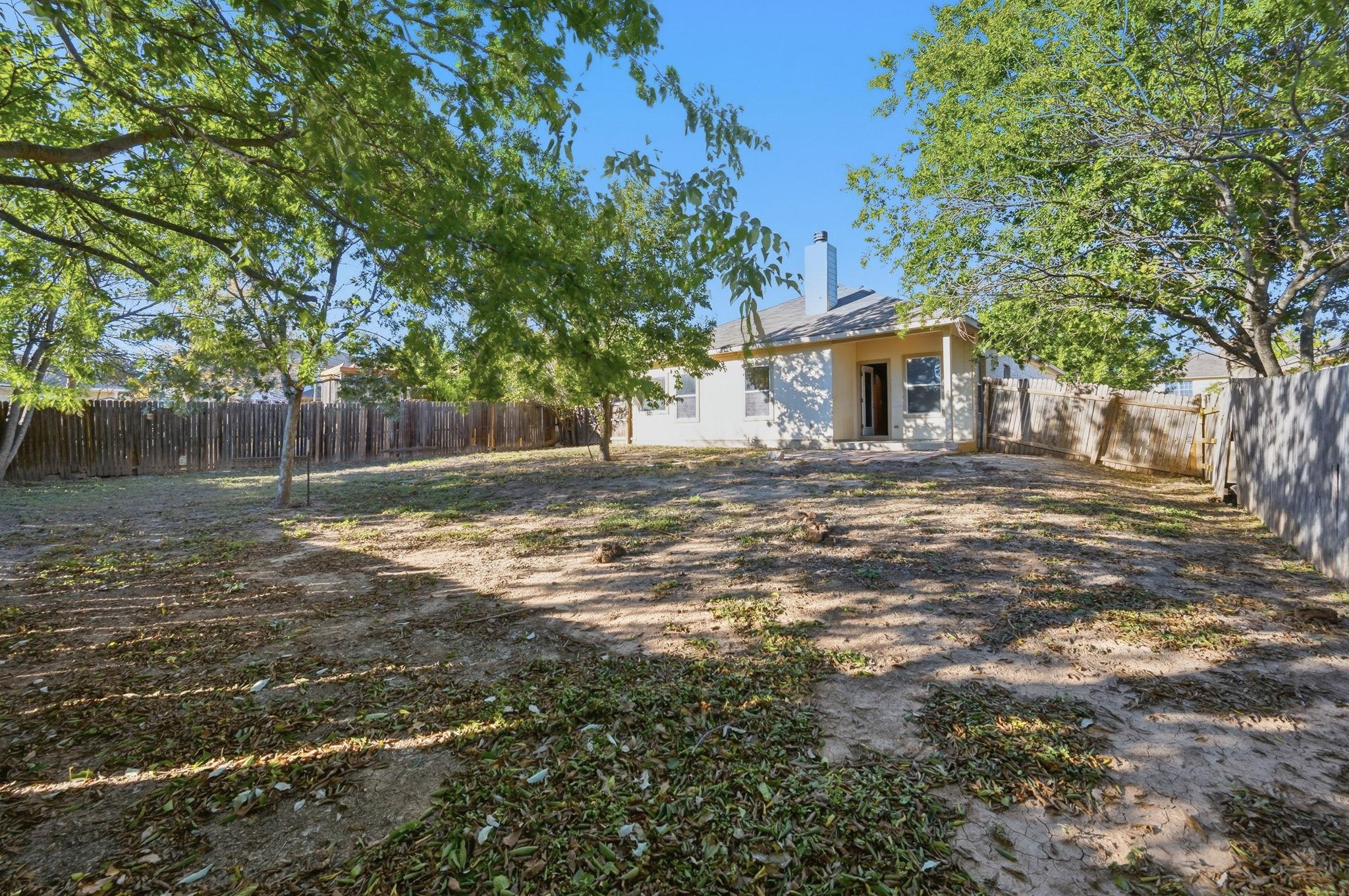 144 Dark Horse Ln, Buda, TX 78610