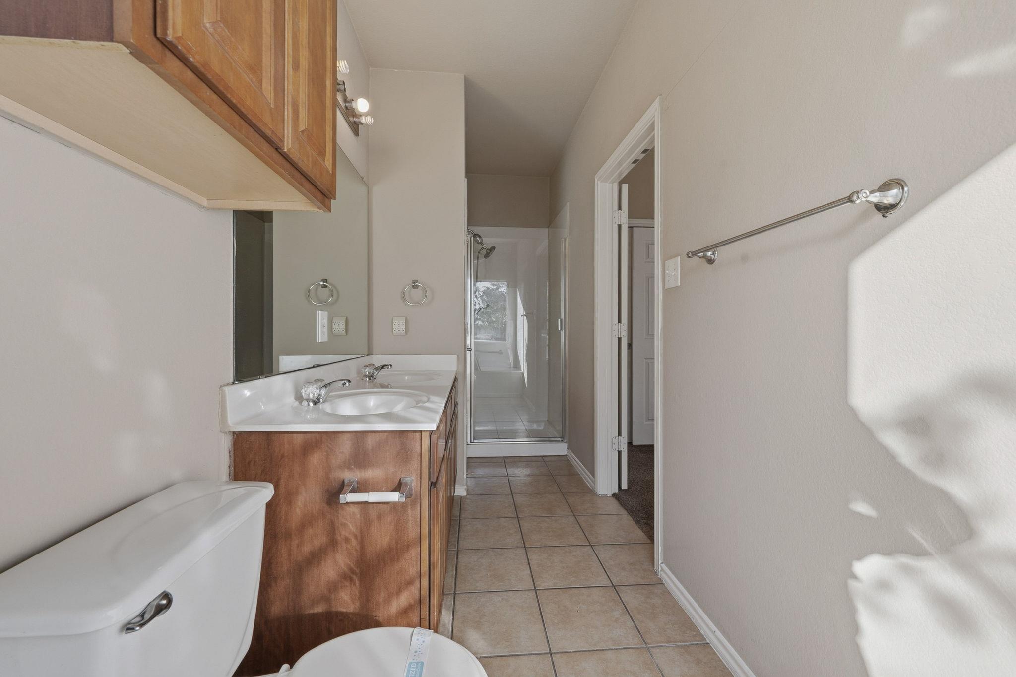 144 Dark Horse Ln, Buda, TX 78610