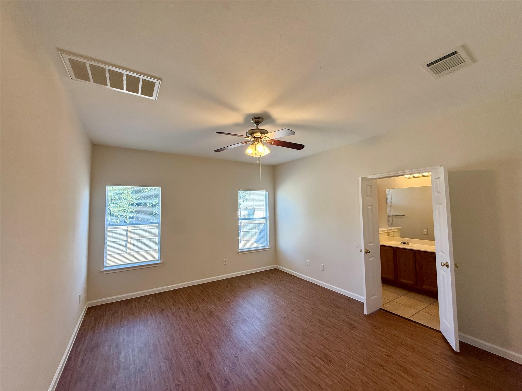 702 Estancia Way, Leander, TX 78641