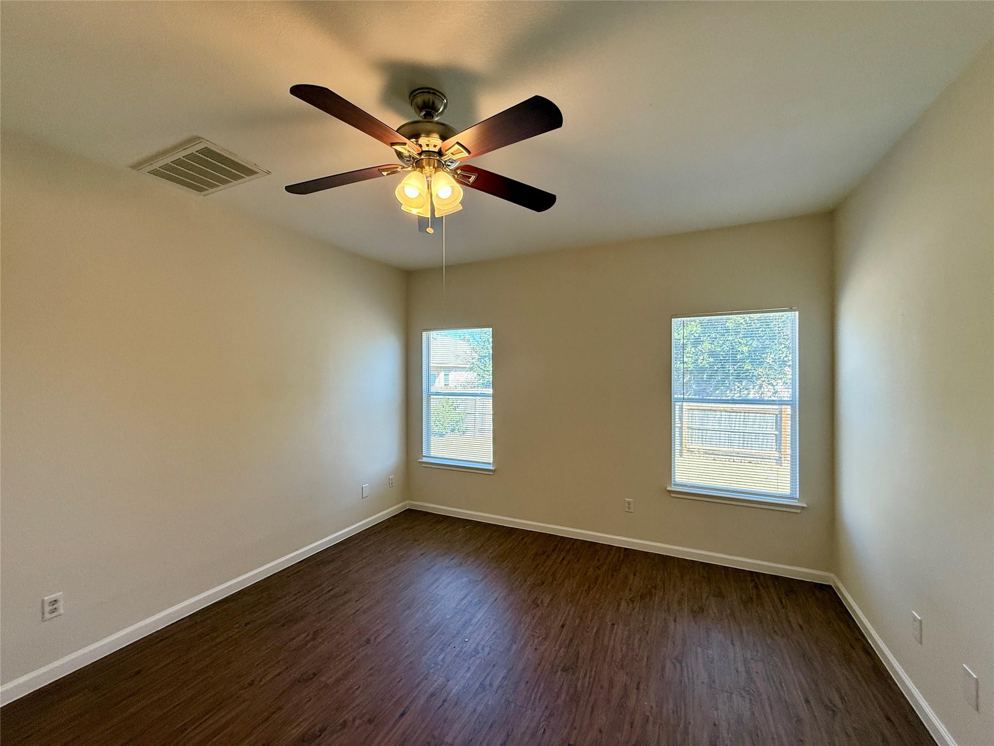 702 Estancia Way, Leander, TX 78641