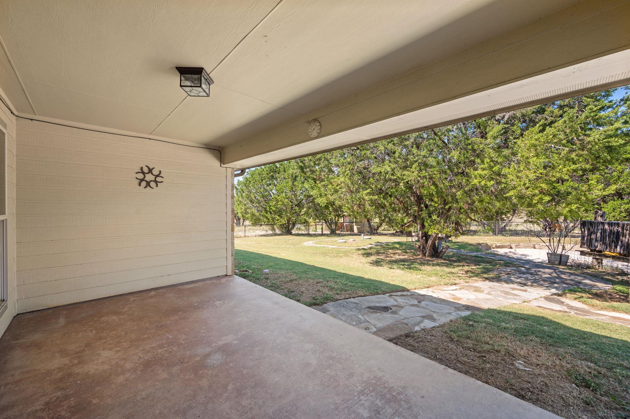 2804 County Road 1045, Lampasas, TX 76550