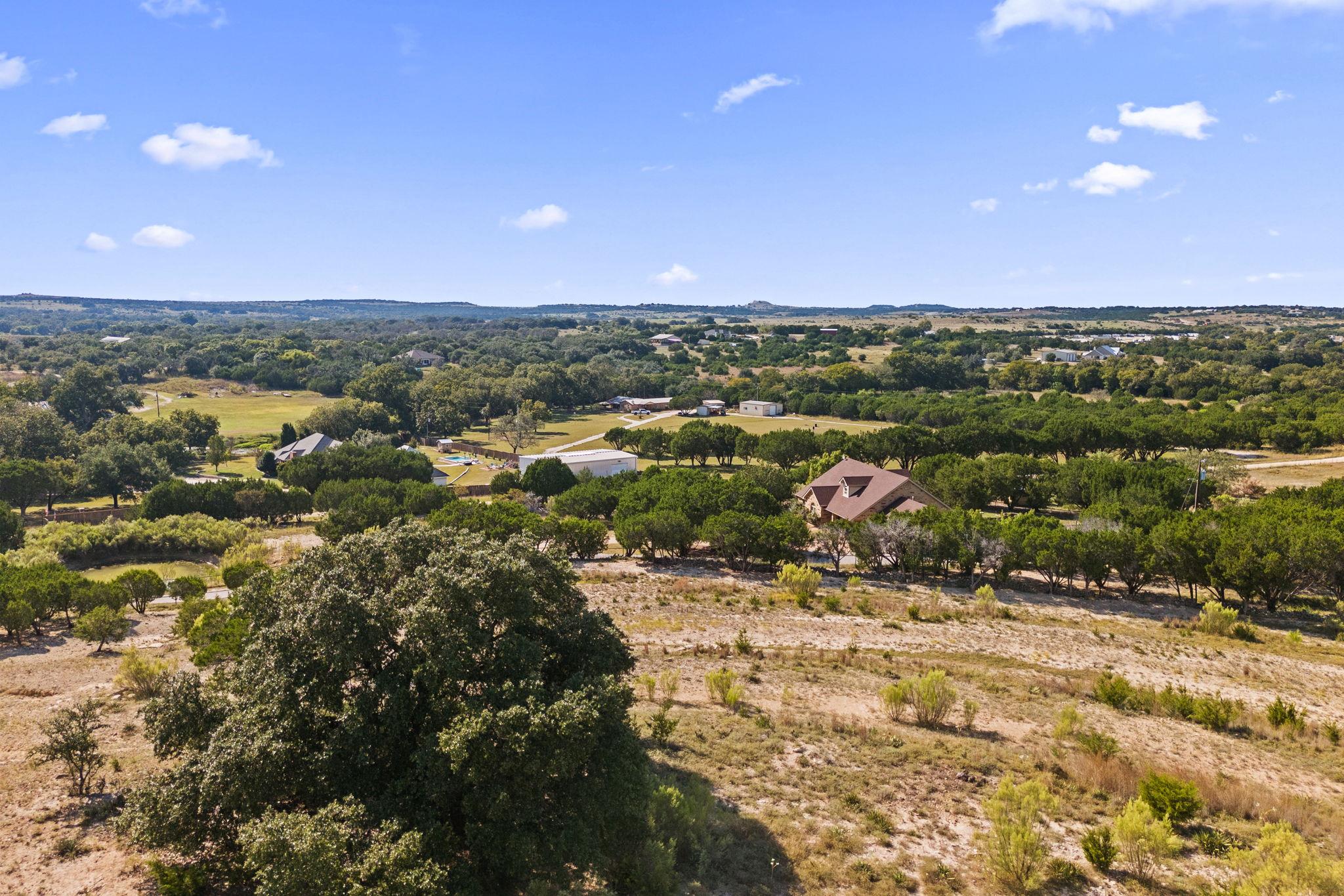 2804 County Road 1045, Lampasas, TX 76550