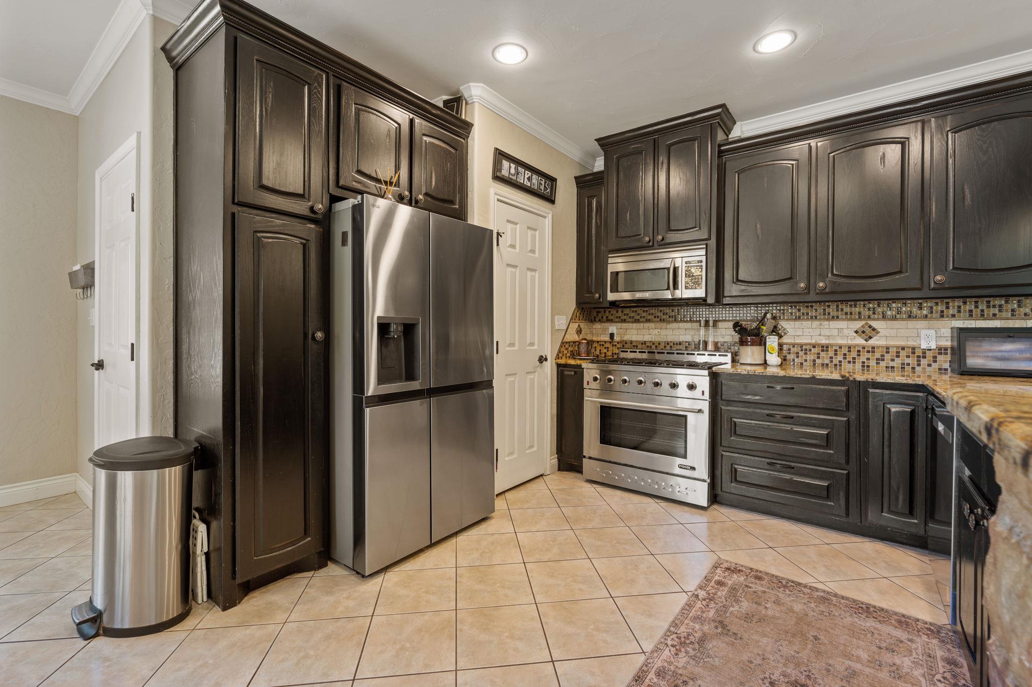 2804 County Road 1045, Lampasas, TX 76550