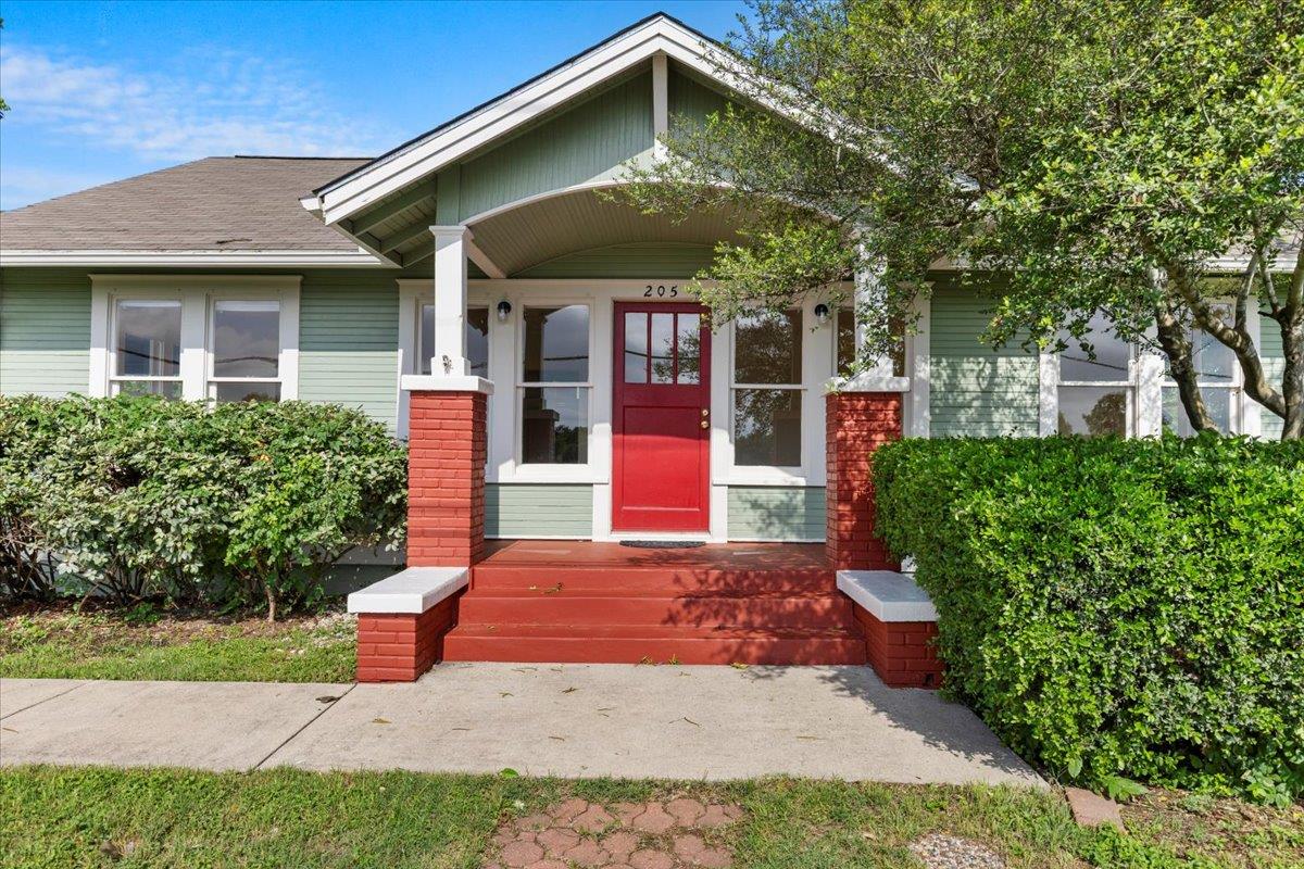 205 S Fm 1660 S, Hutto, TX 78634