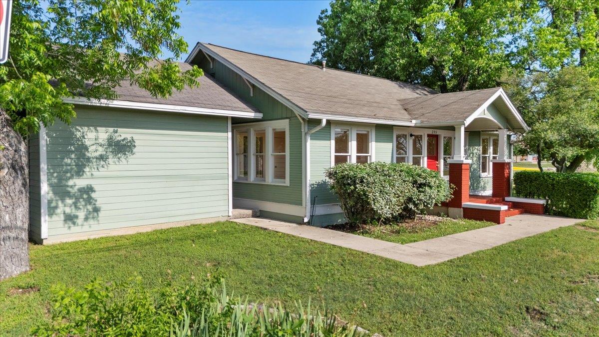 205 S Fm 1660 S, Hutto, TX 78634