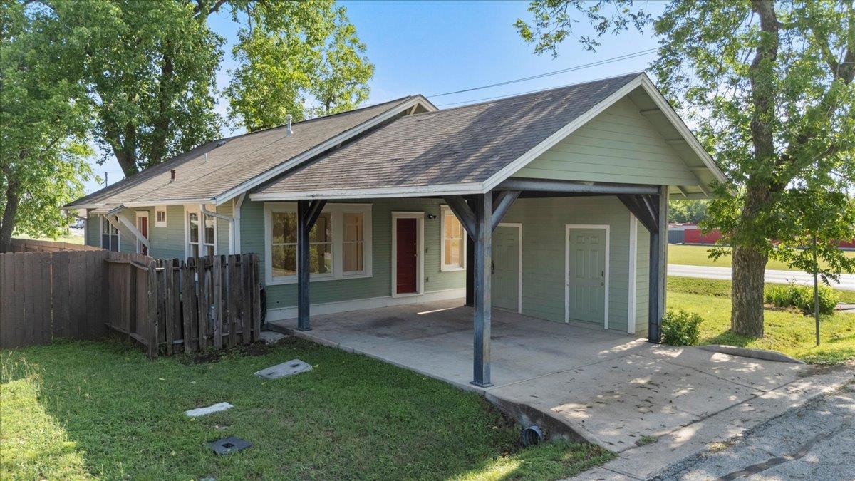 205 S Fm 1660 S, Hutto, TX 78634