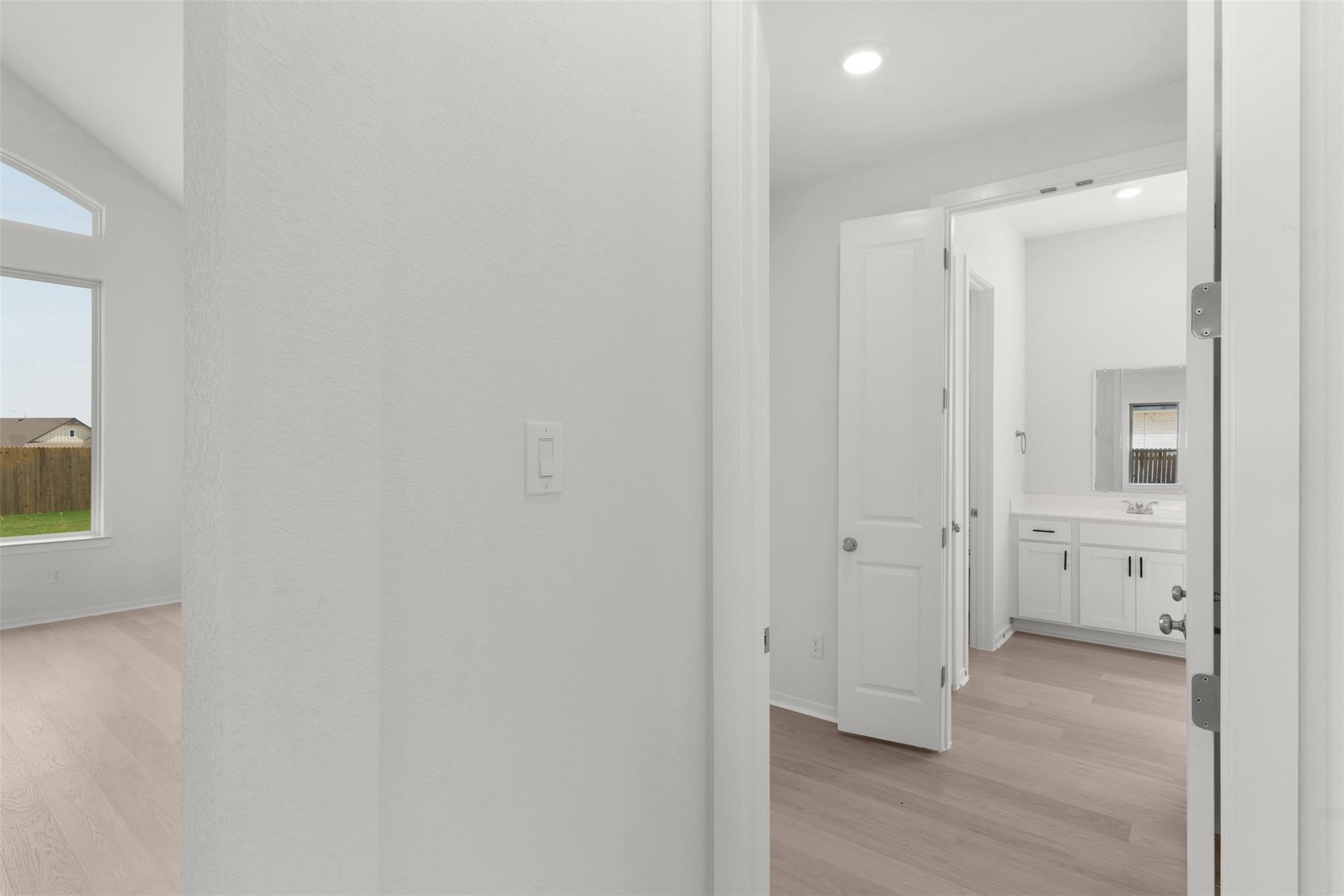 13609 Grassdale Vw, Manor, TX 78653