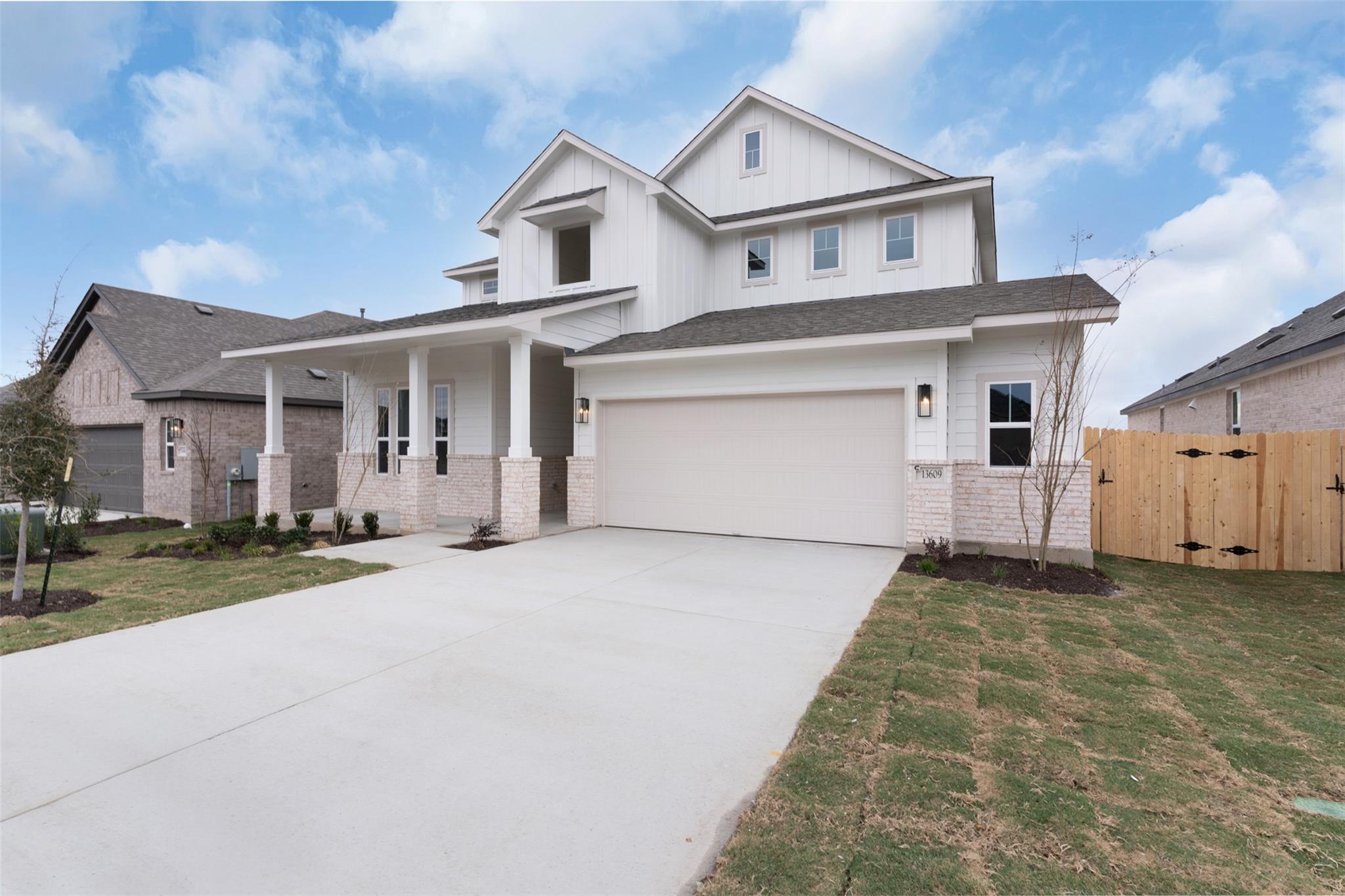 13609 Grassdale Vw, Manor, TX 78653