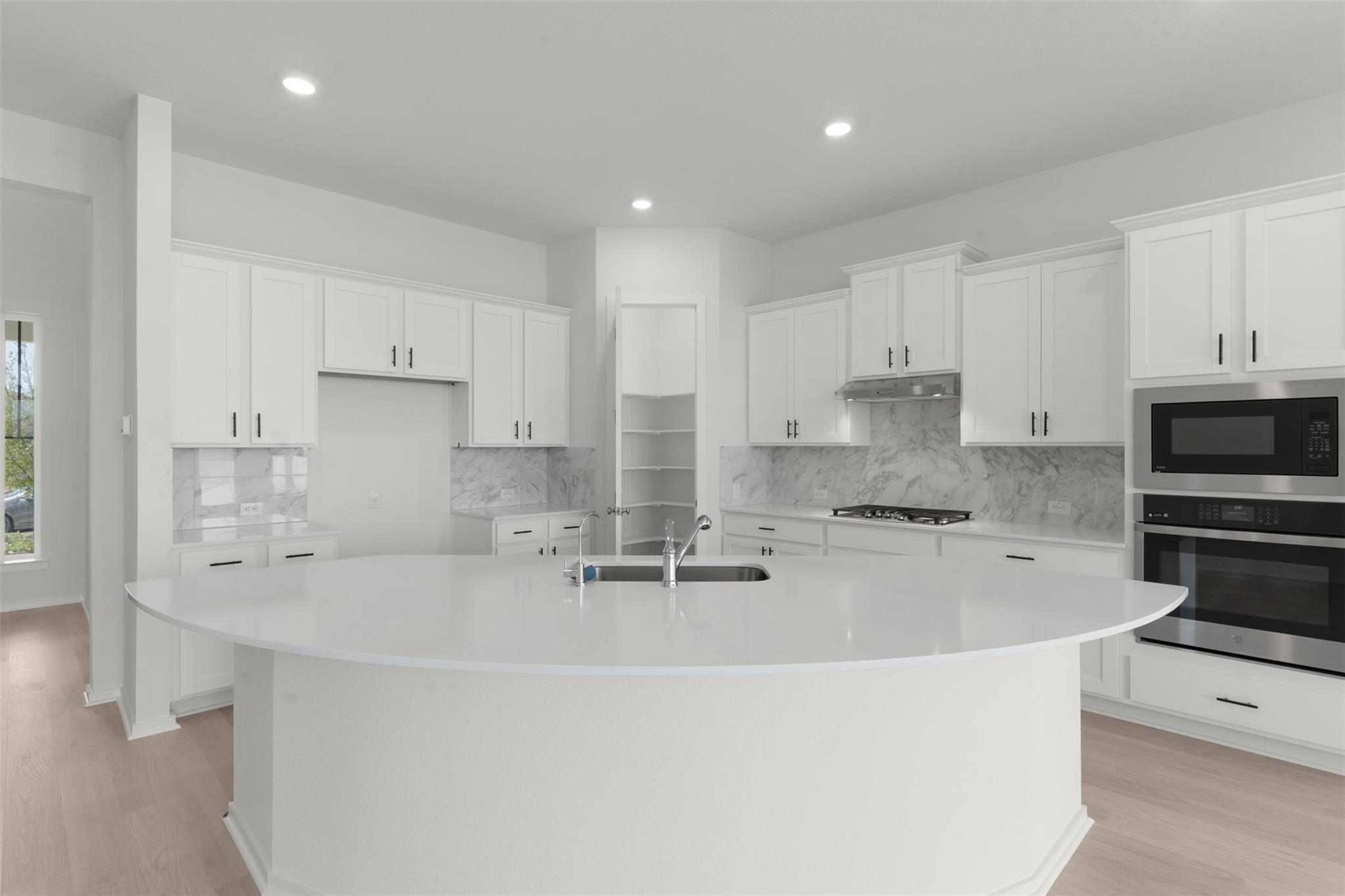 13609 Grassdale Vw, Manor, TX 78653