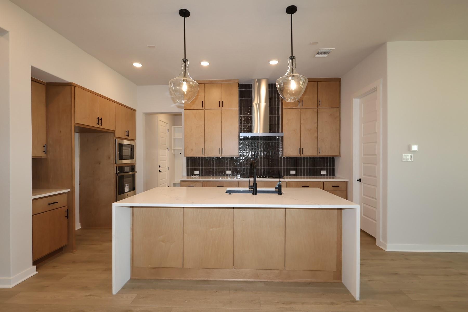 345 Marisol Bend, Georgetown, TX 78626