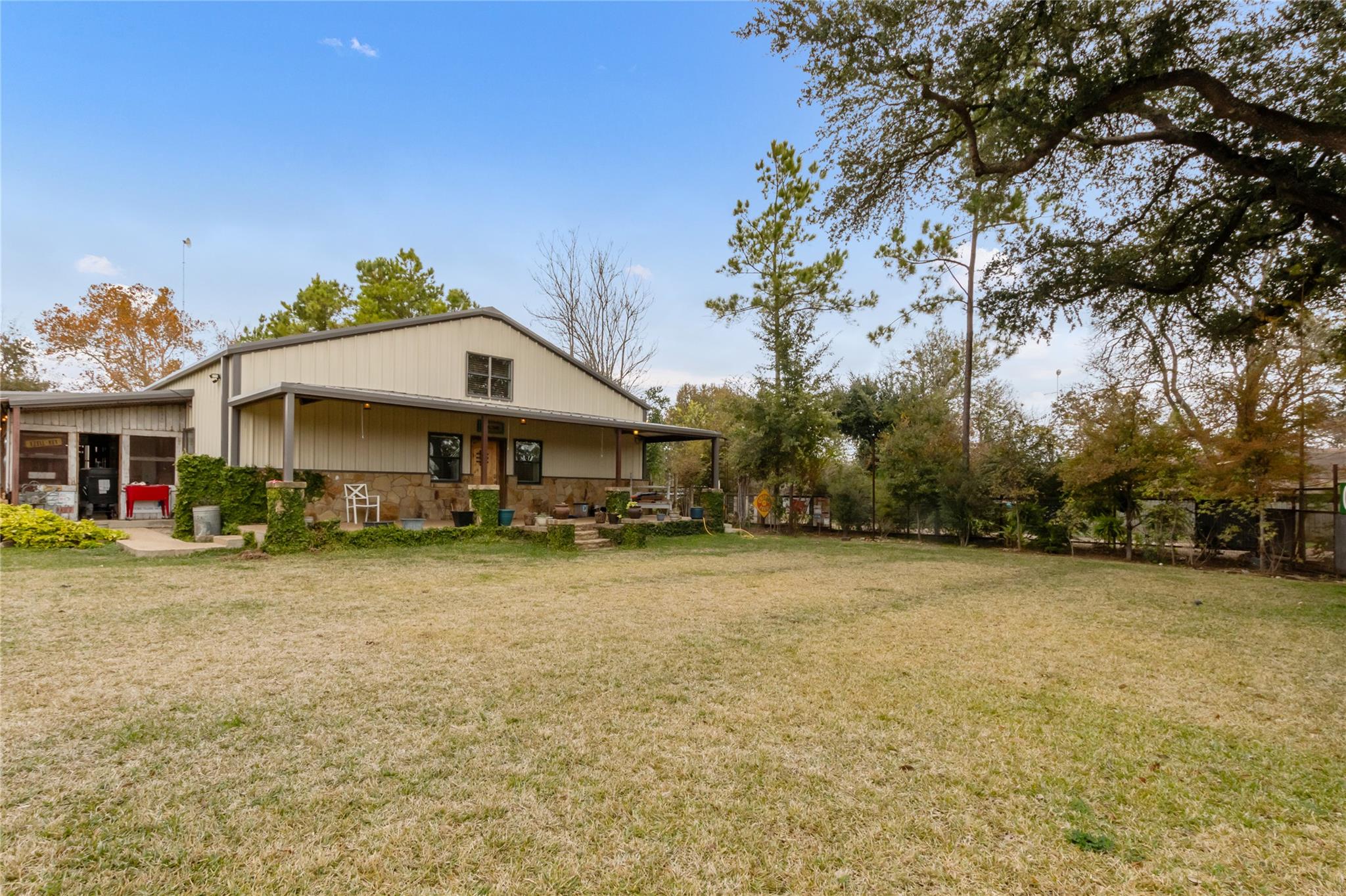 402 Magnolia St, Gause, TX 77857