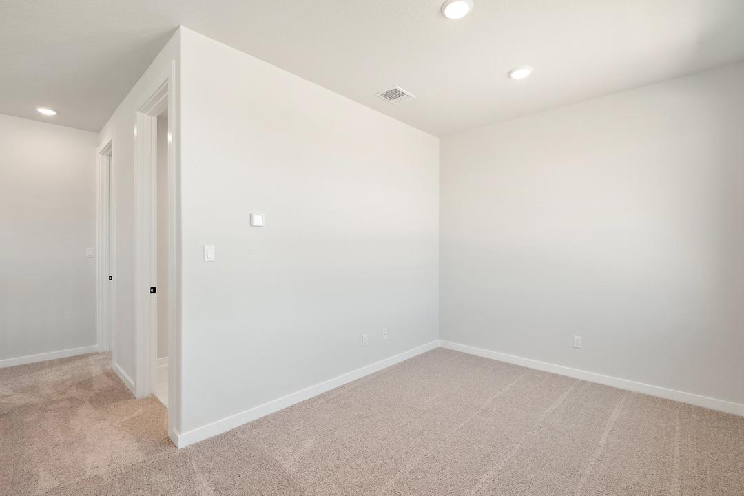 1160 North Roger Hanks Parkway, Dripping Springs, TX 78620