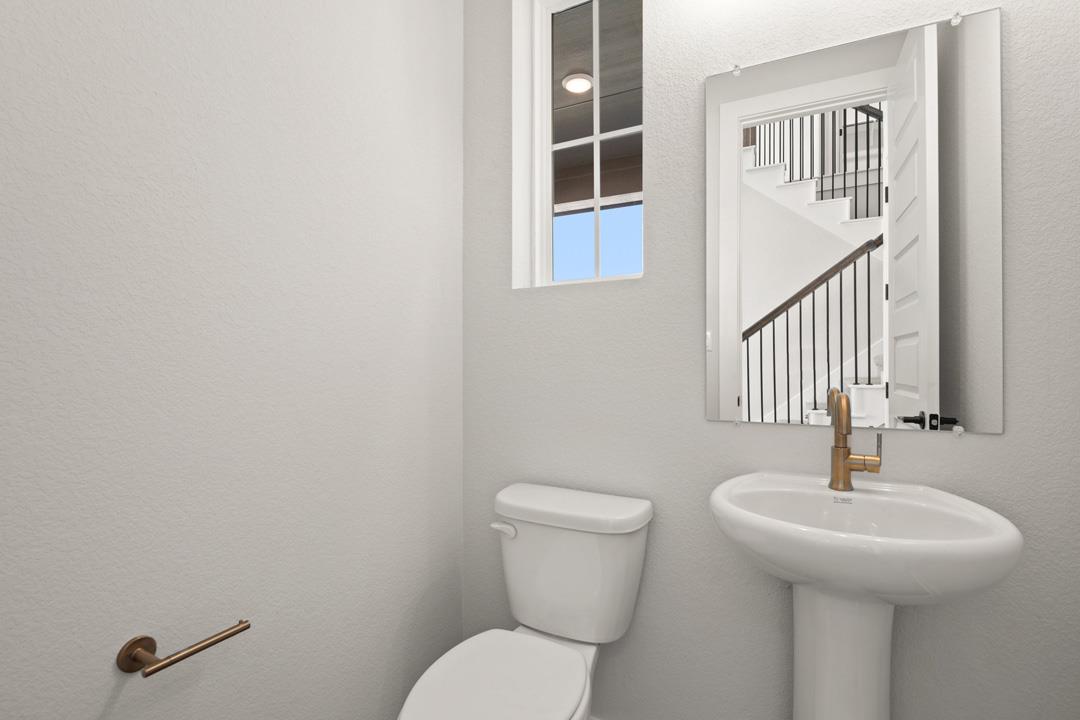 1160 North Roger Hanks Parkway, Dripping Springs, TX 78620