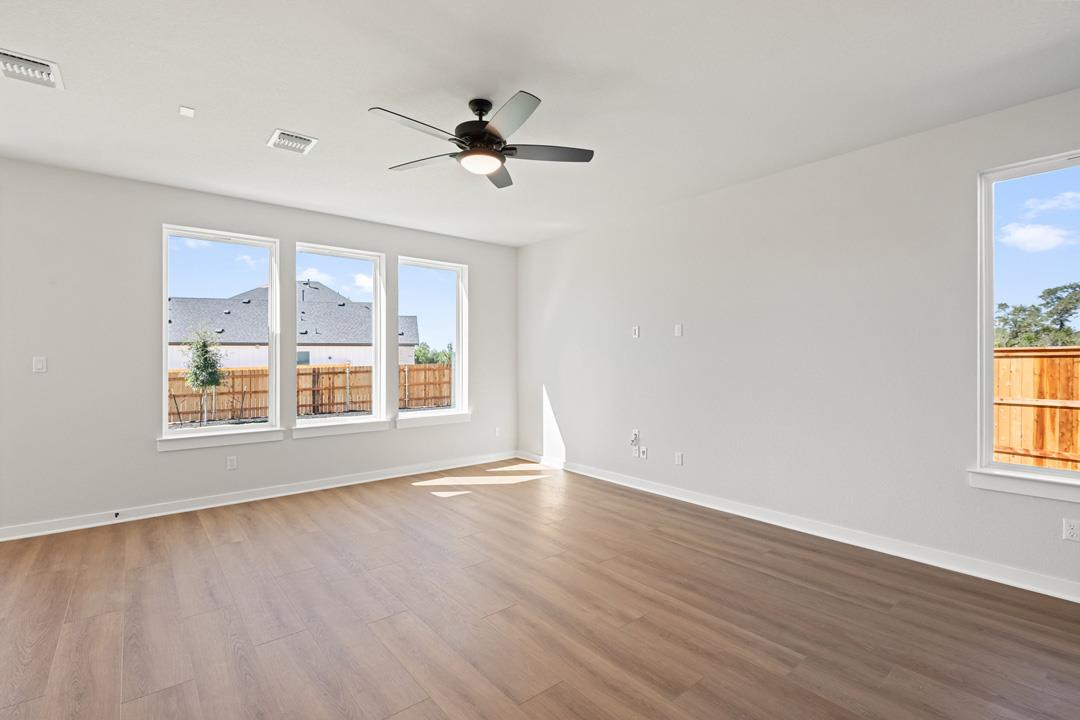 1160 North Roger Hanks Parkway, Dripping Springs, TX 78620