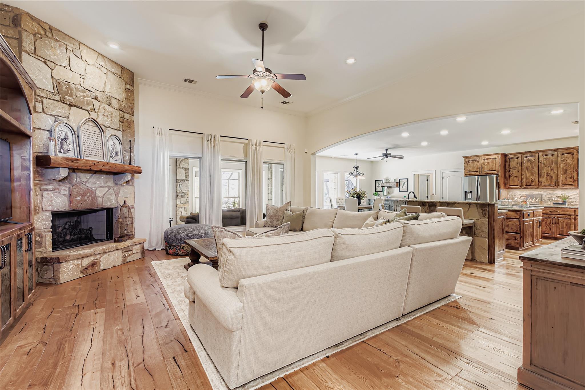 9907 Kopplin Rd, New Braunfels, TX 78132