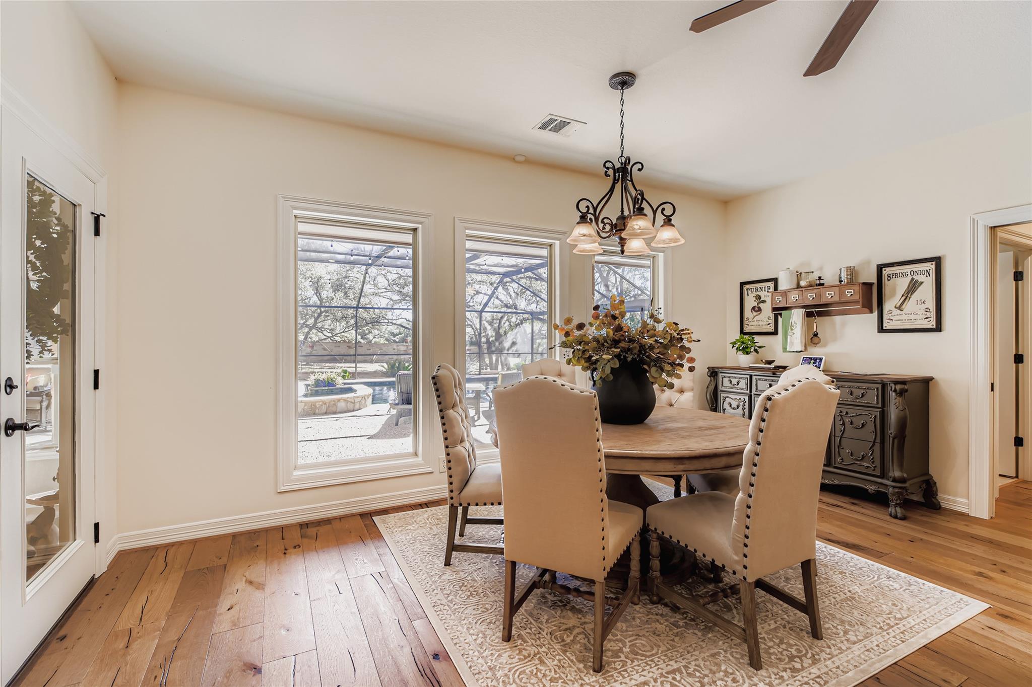 9907 Kopplin Rd, New Braunfels, TX 78132