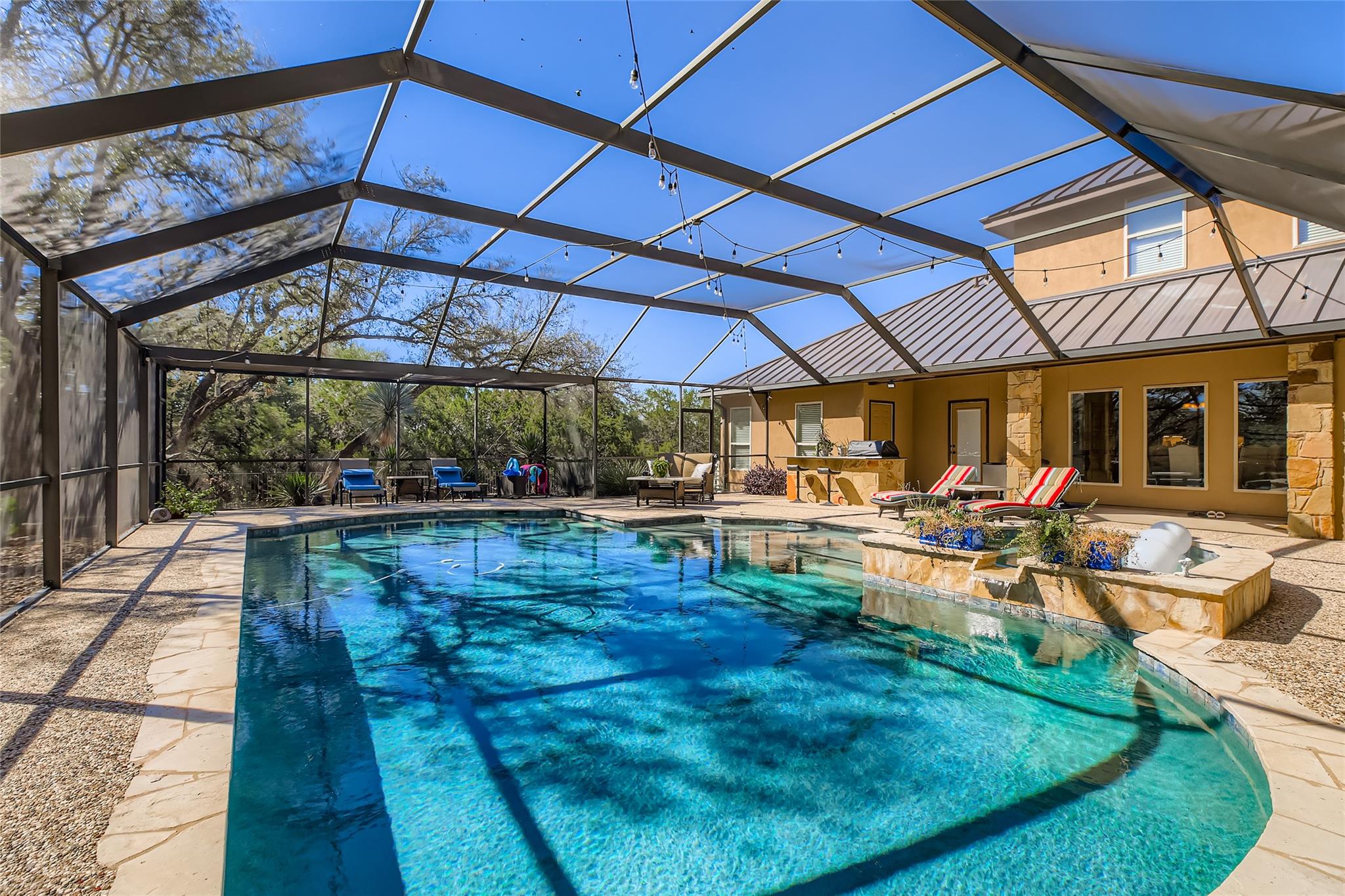 9907 Kopplin Rd, New Braunfels, TX 78132