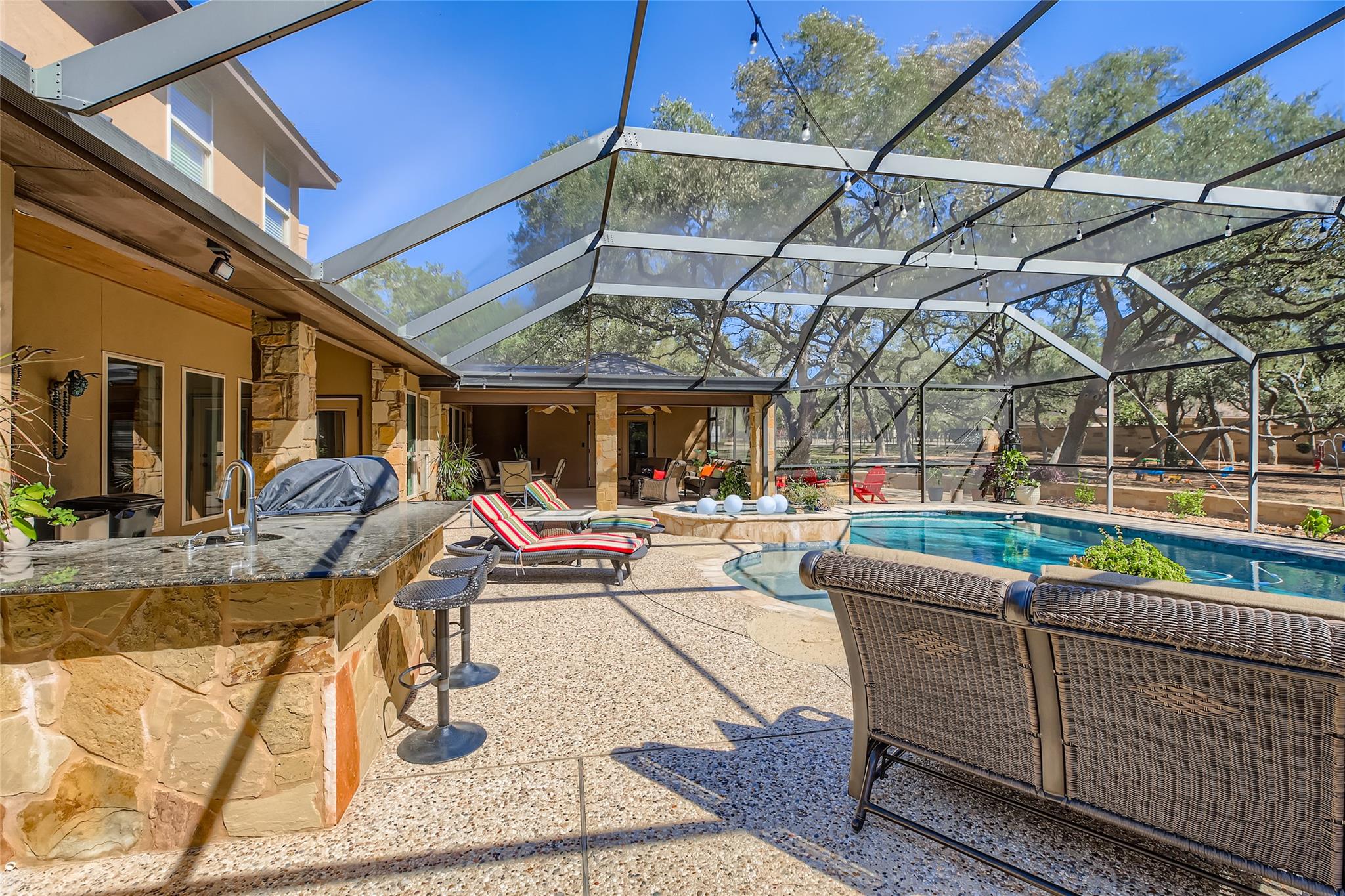 9907 Kopplin Rd, New Braunfels, TX 78132