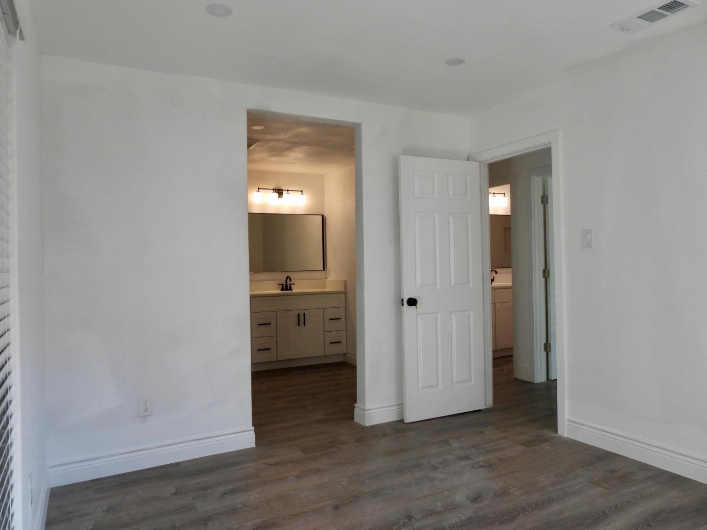 1619 Rutland Dr # A, Austin, TX 78758