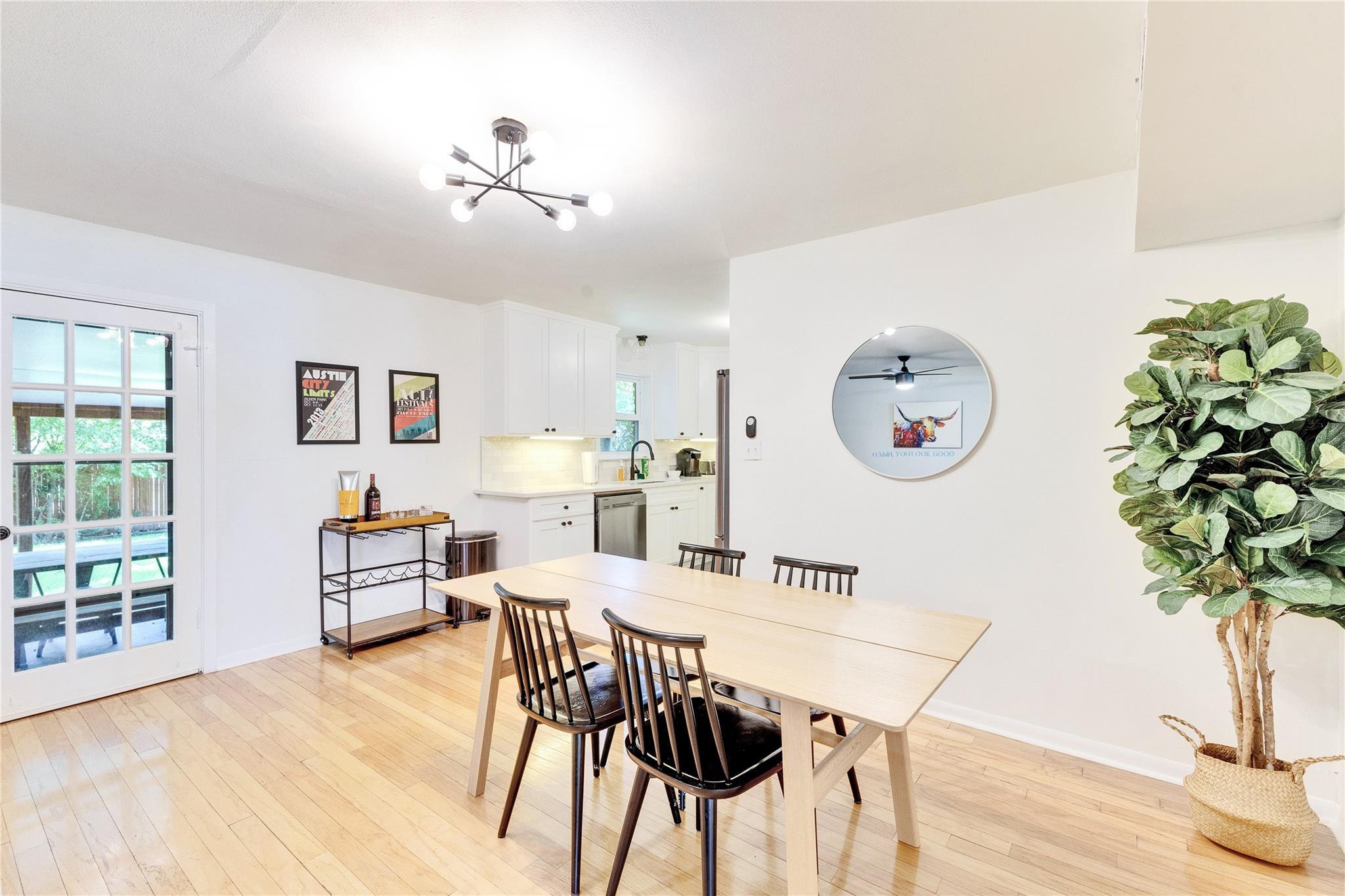 3306 S Pleasant Valley Rd, Austin, TX 78741